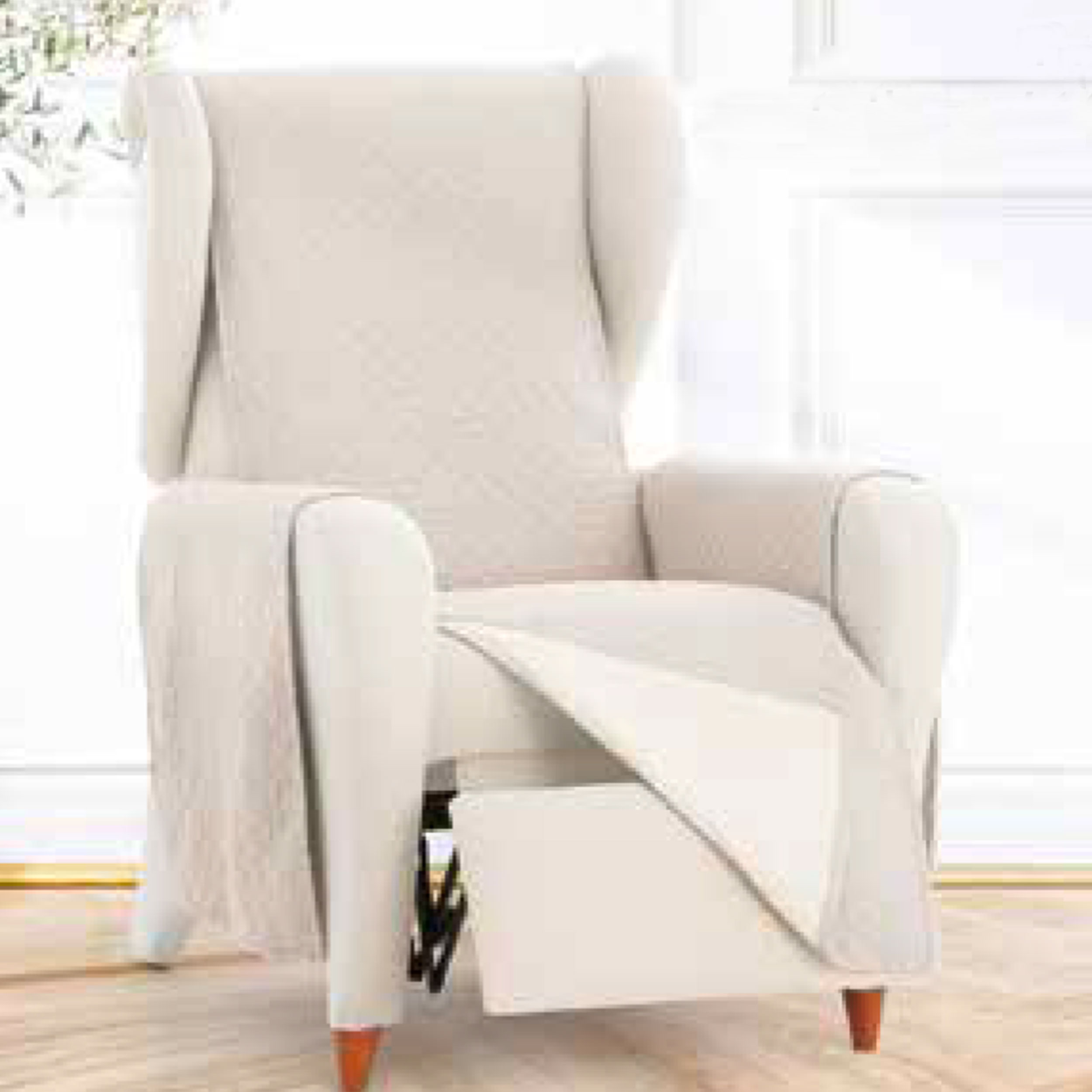 Matelassè Matelassè Solid Colour Linen Image
