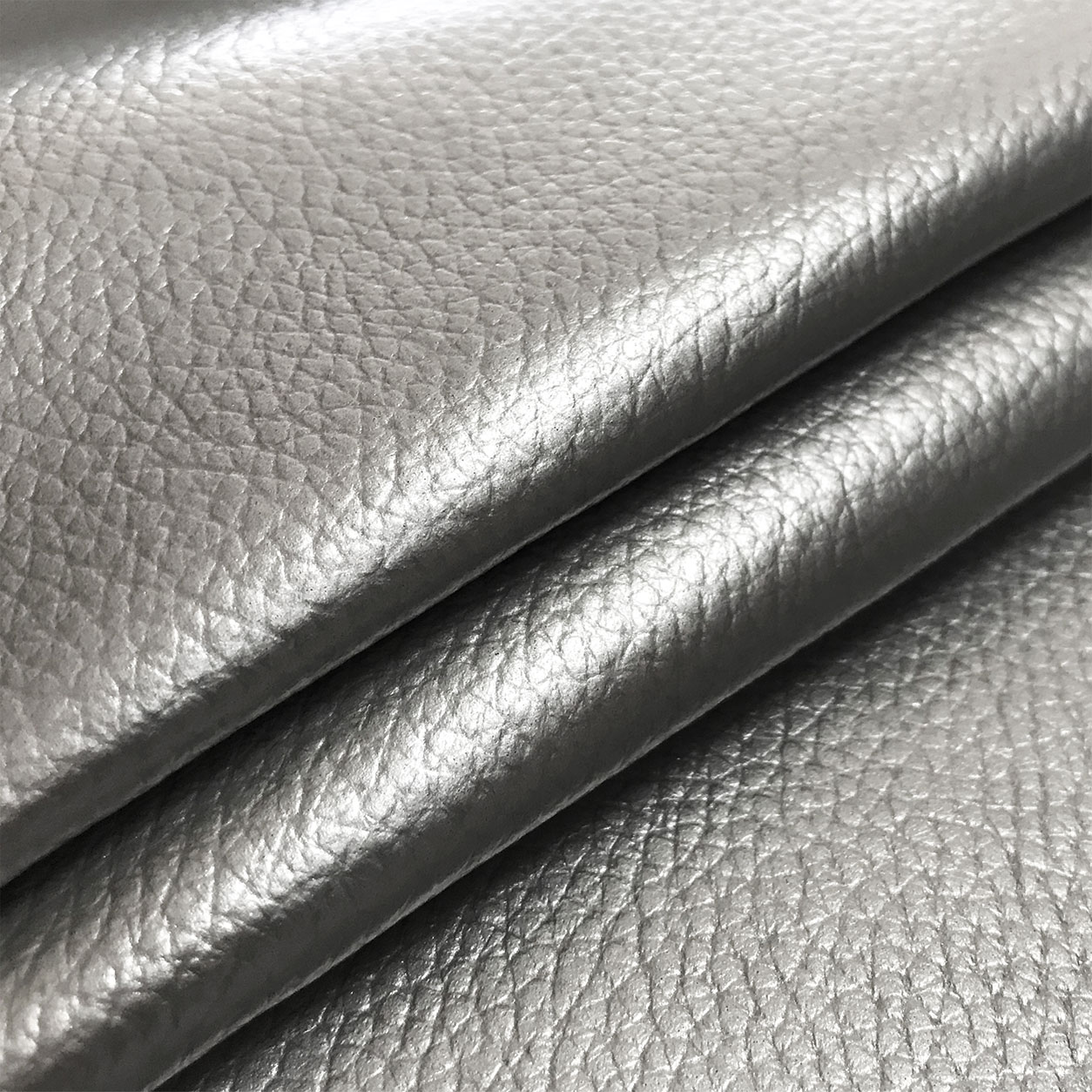 Faux cuir de poids moyen Lux Silver