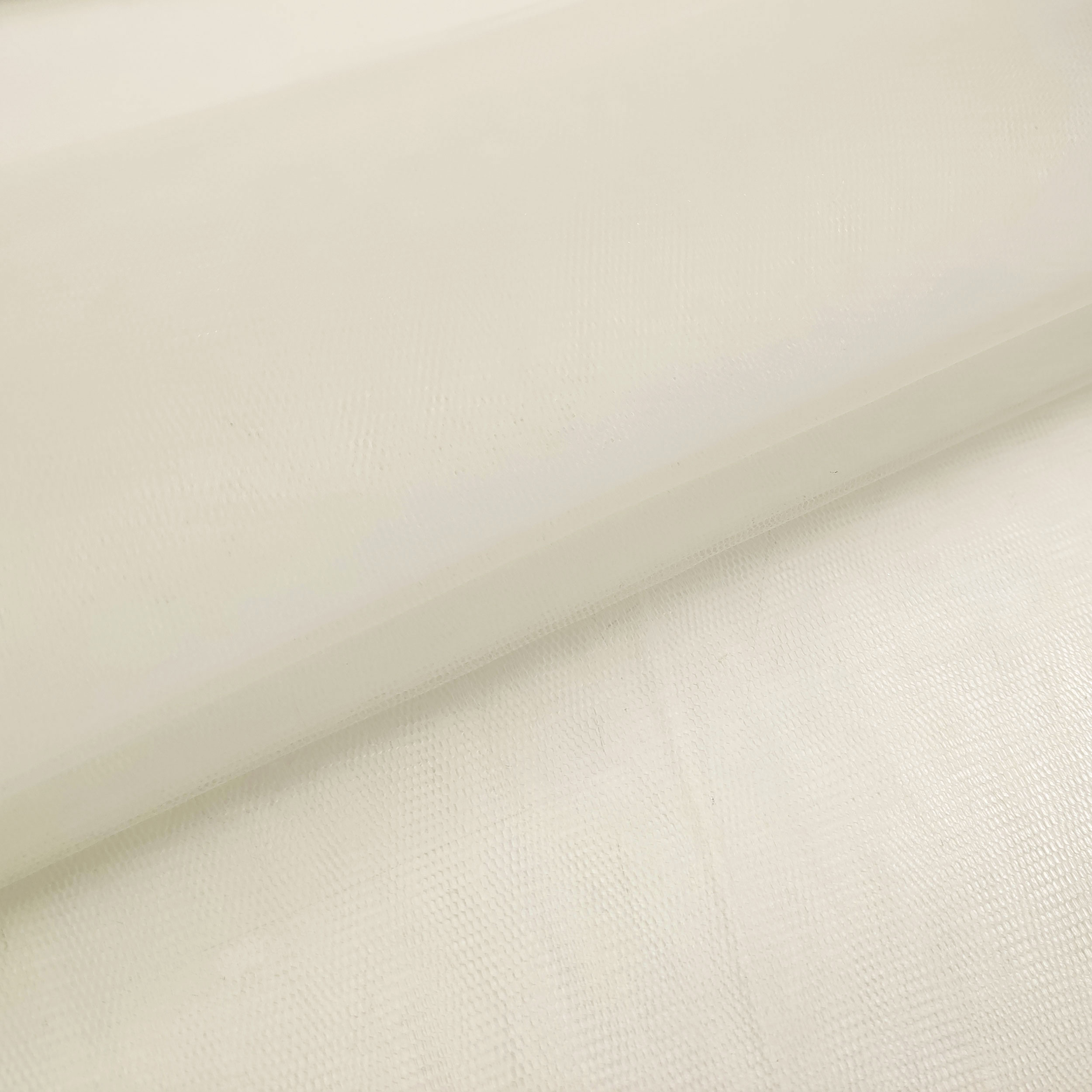 Unicolour Tulle Image