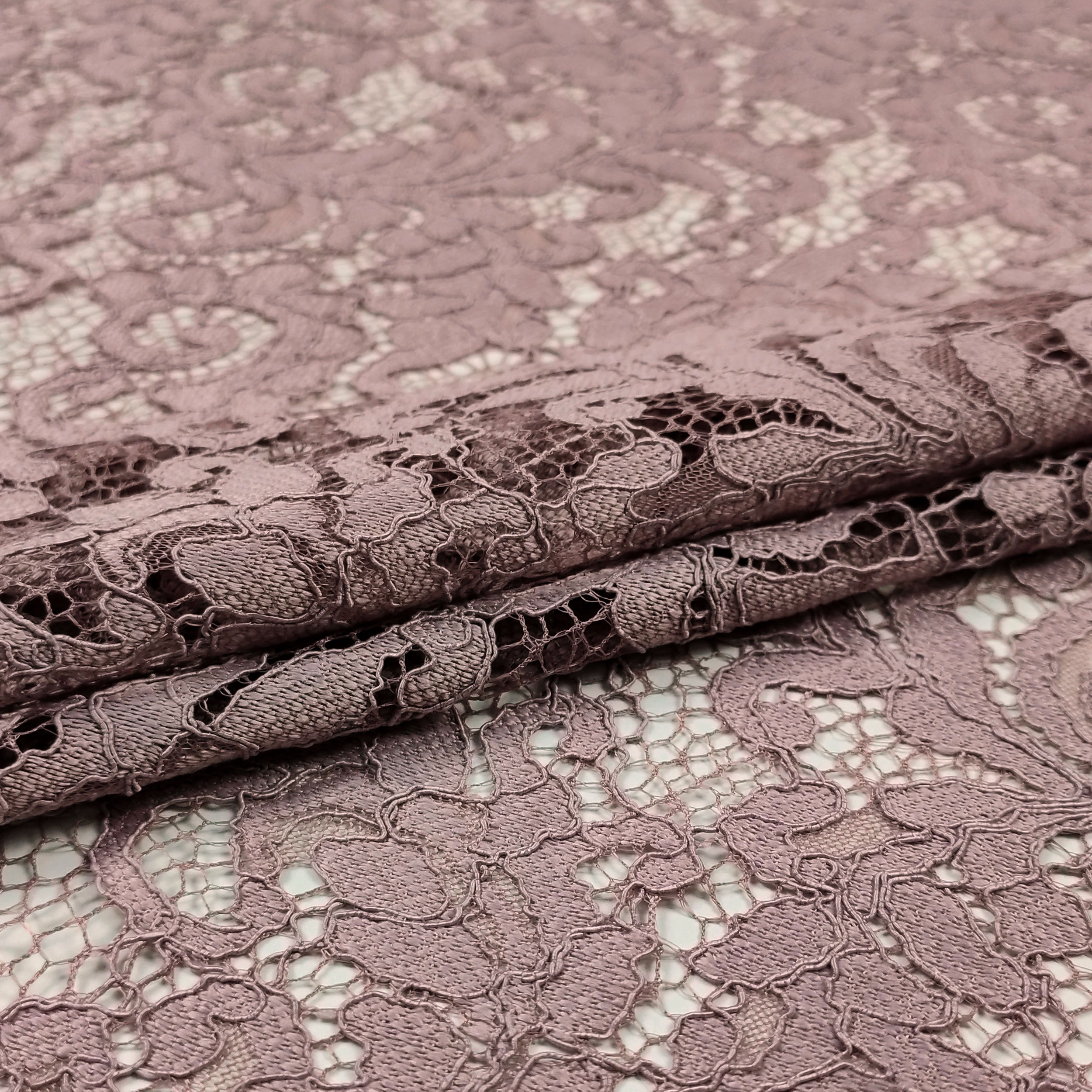 Micky Lace Image