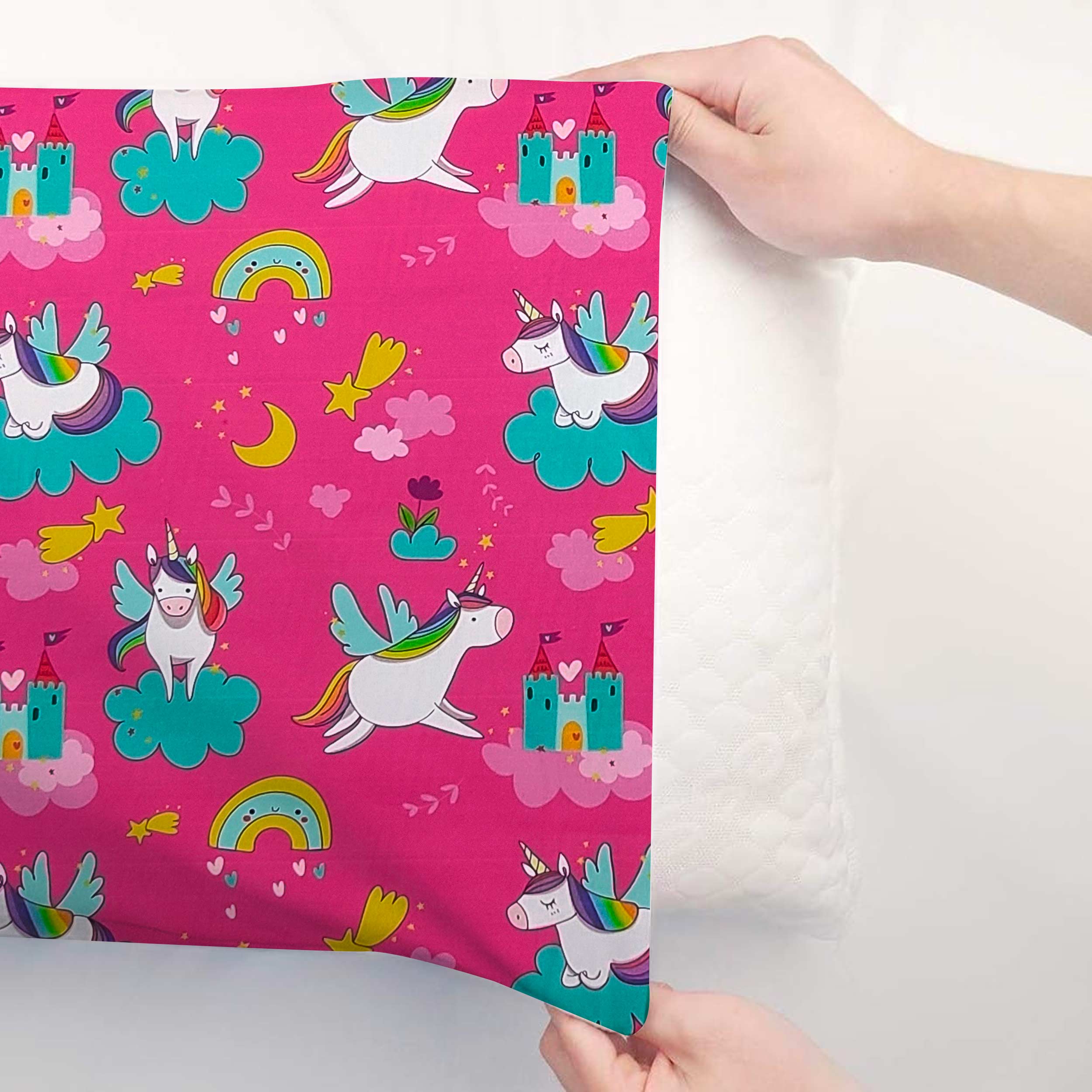 Taie d'oreiller Licornes et châteaux - Panini Fabrics Image