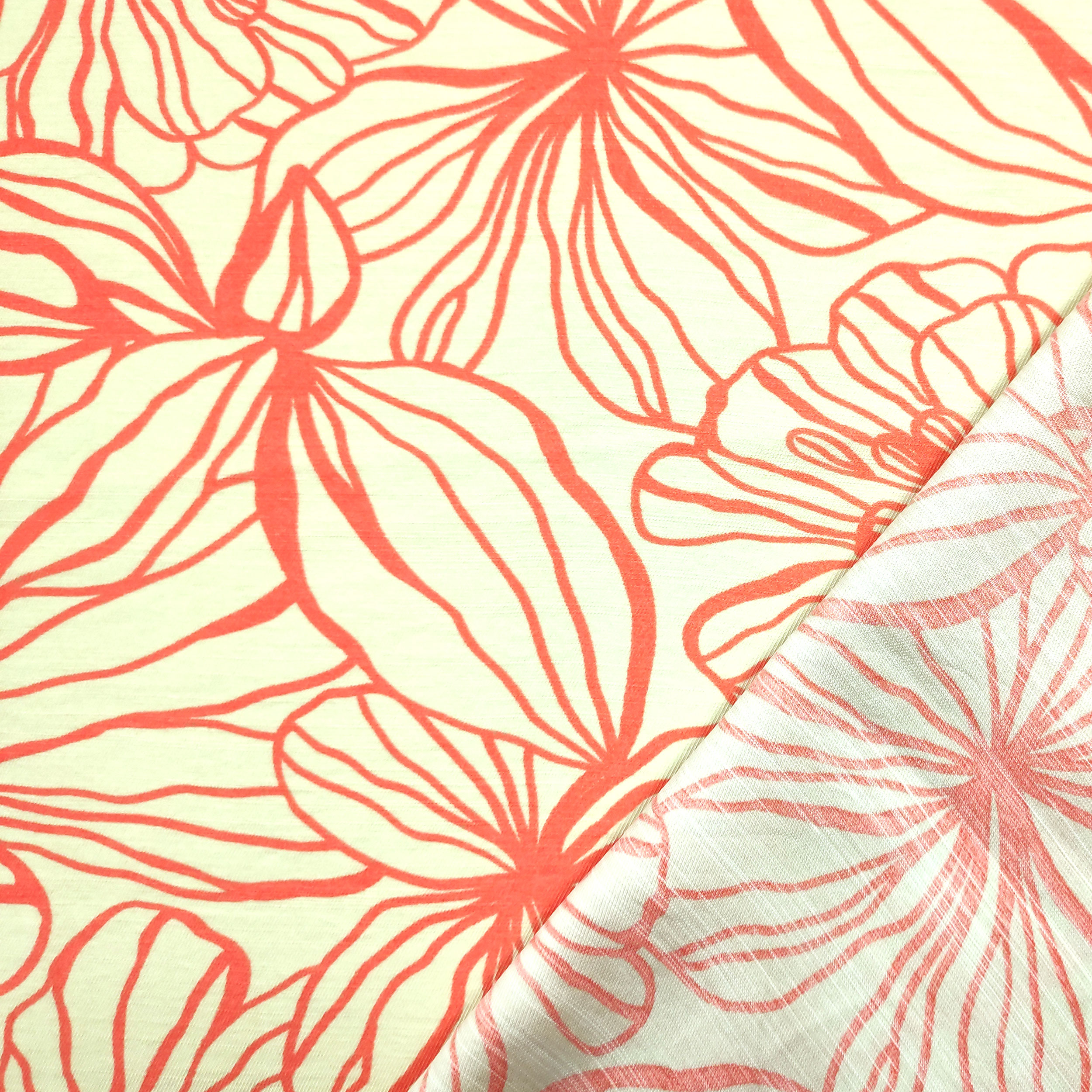 Mezcla de Viscosa Flores Naranja Fondo Grande Beige