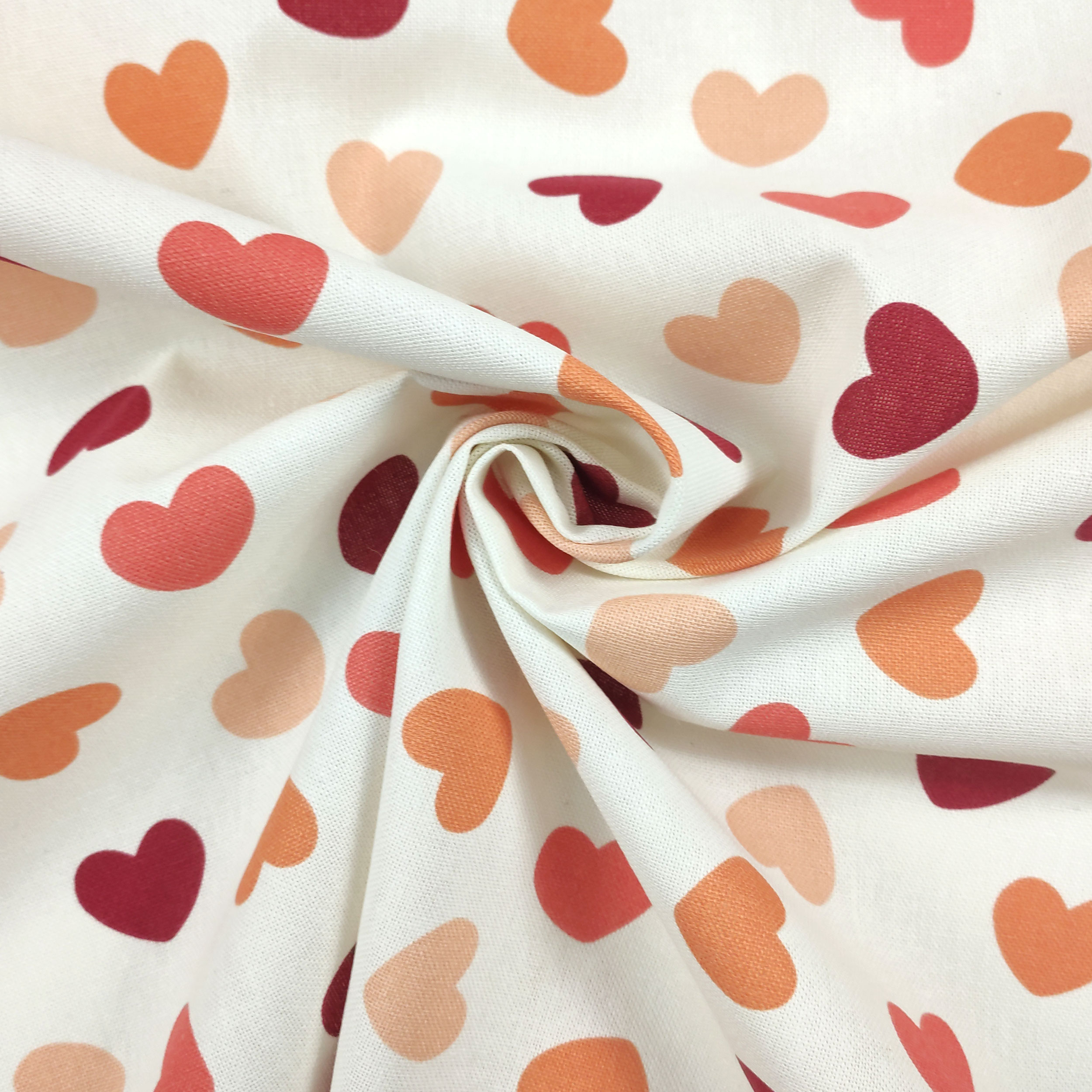 Panama fabric Hearts Red Tones Image