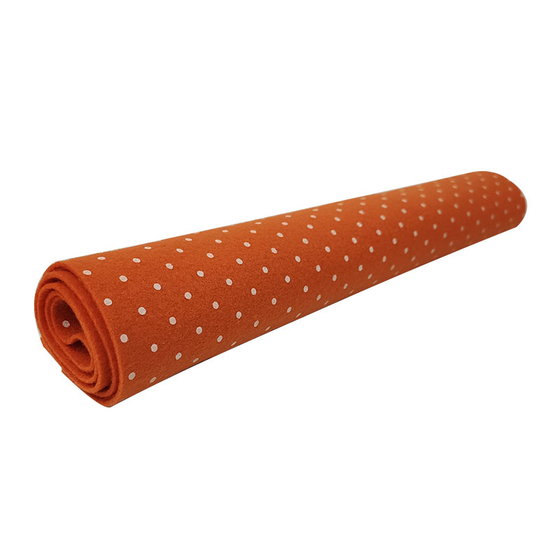 Pannolenci découpé avec motif à pois 3