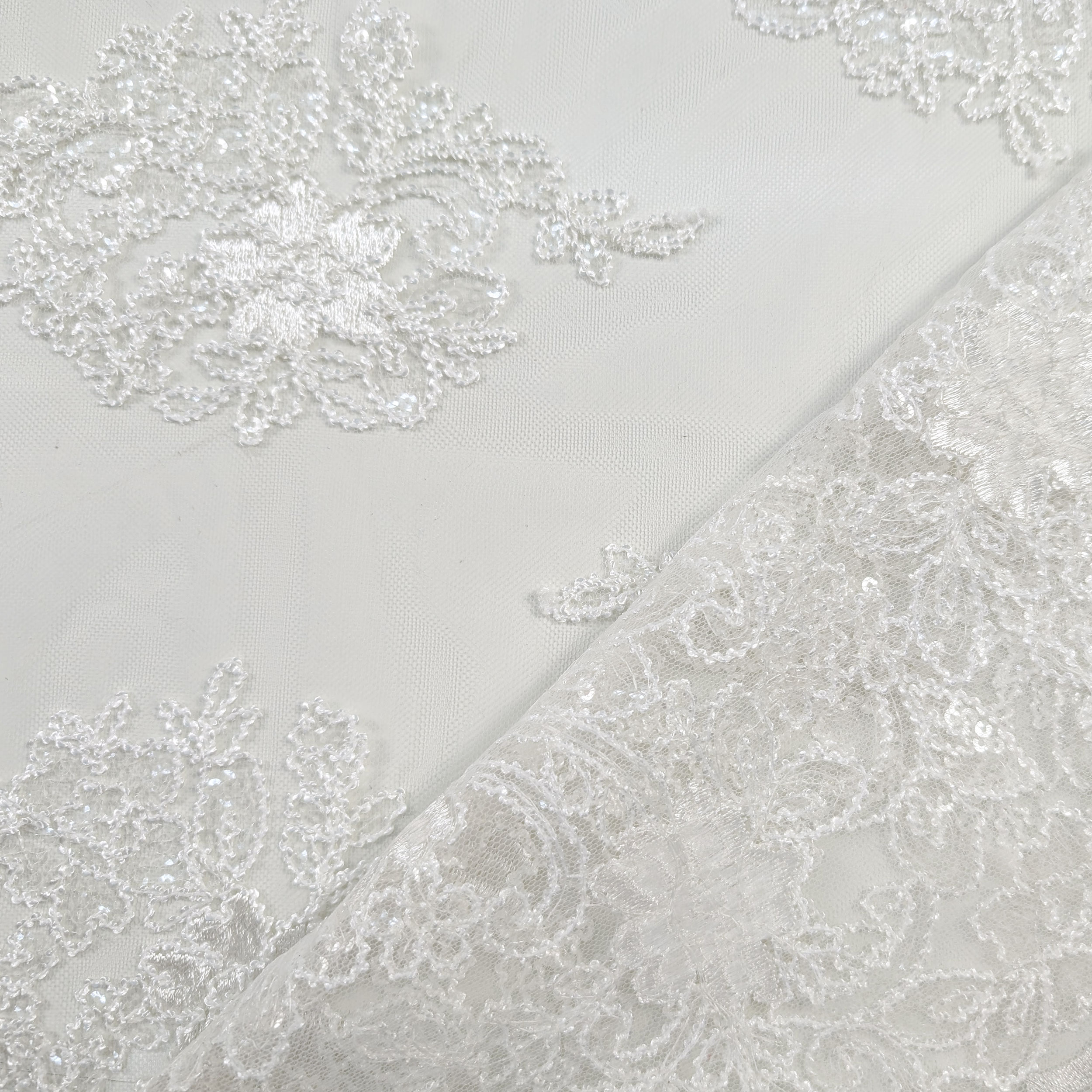 Tissu Tulle Broderie Paillettes Double Feston Blanc