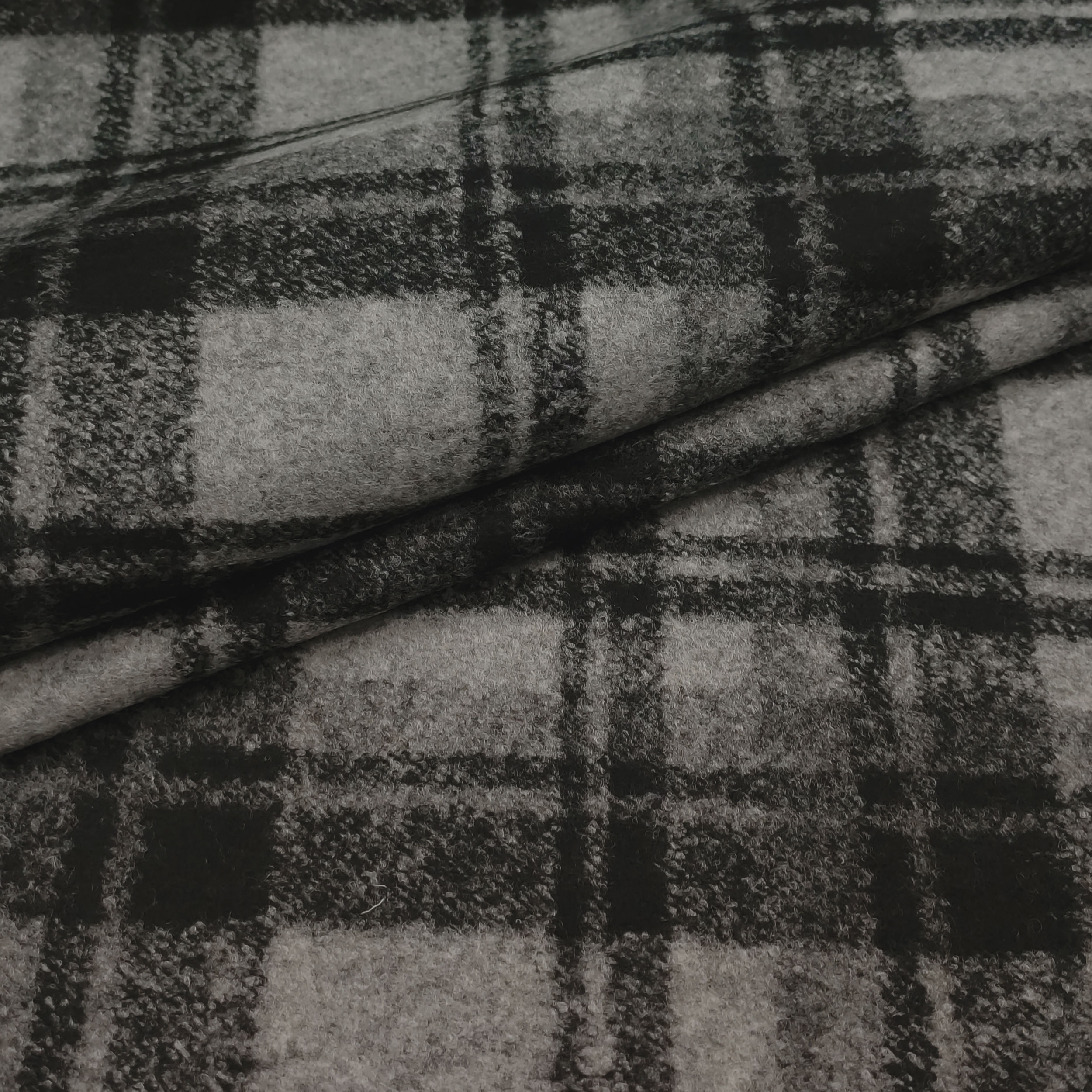 Neoprene Double Lana Tartan Grigio e Tinta Unita Nero Image
