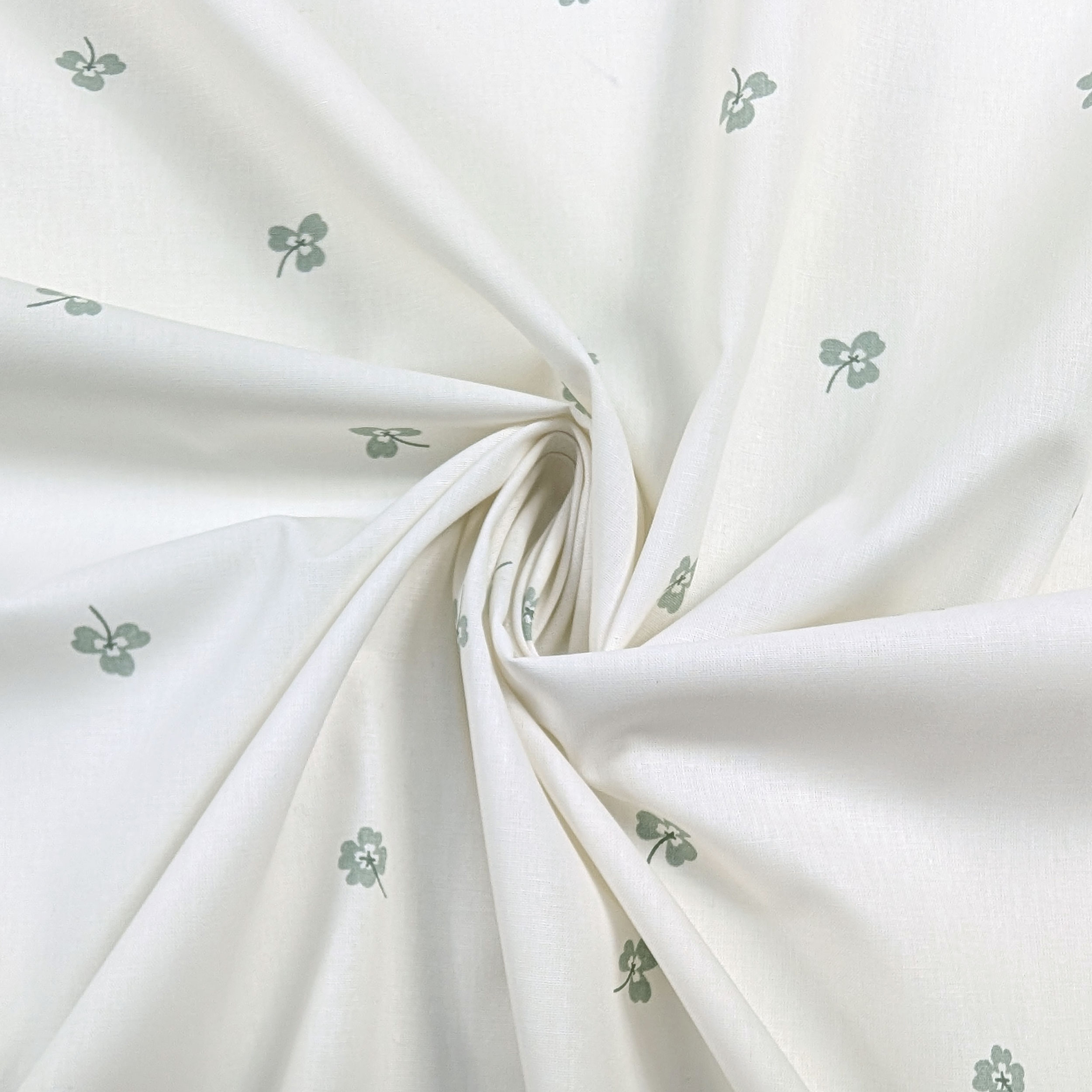 Poplin Cotton Clover Pattern