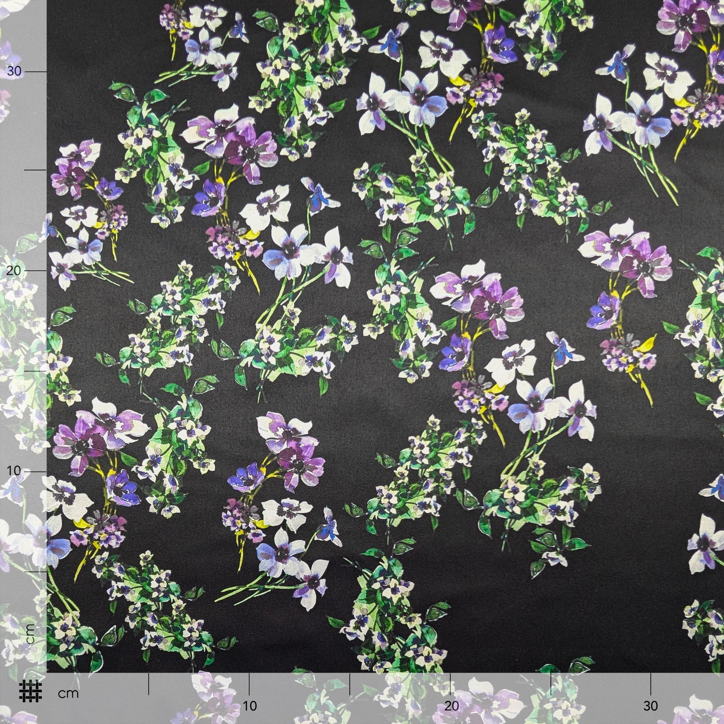 Satin élastiqué Fleurs lilas Fond noir Image
