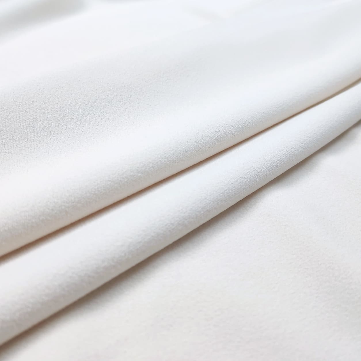 Hand Crepe Scuba jersey Image