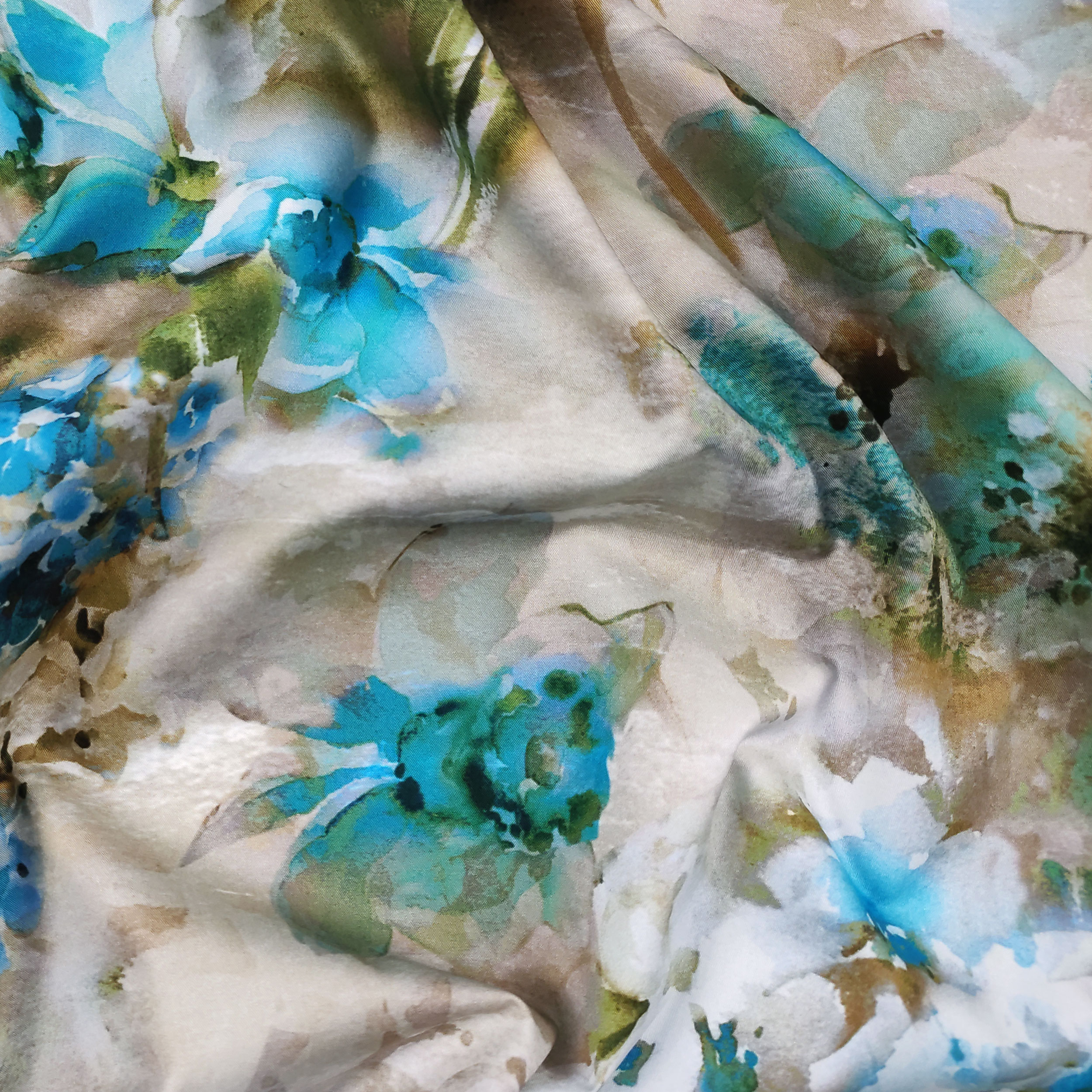 Coton extensible motif fleurs peintes en bleu Image