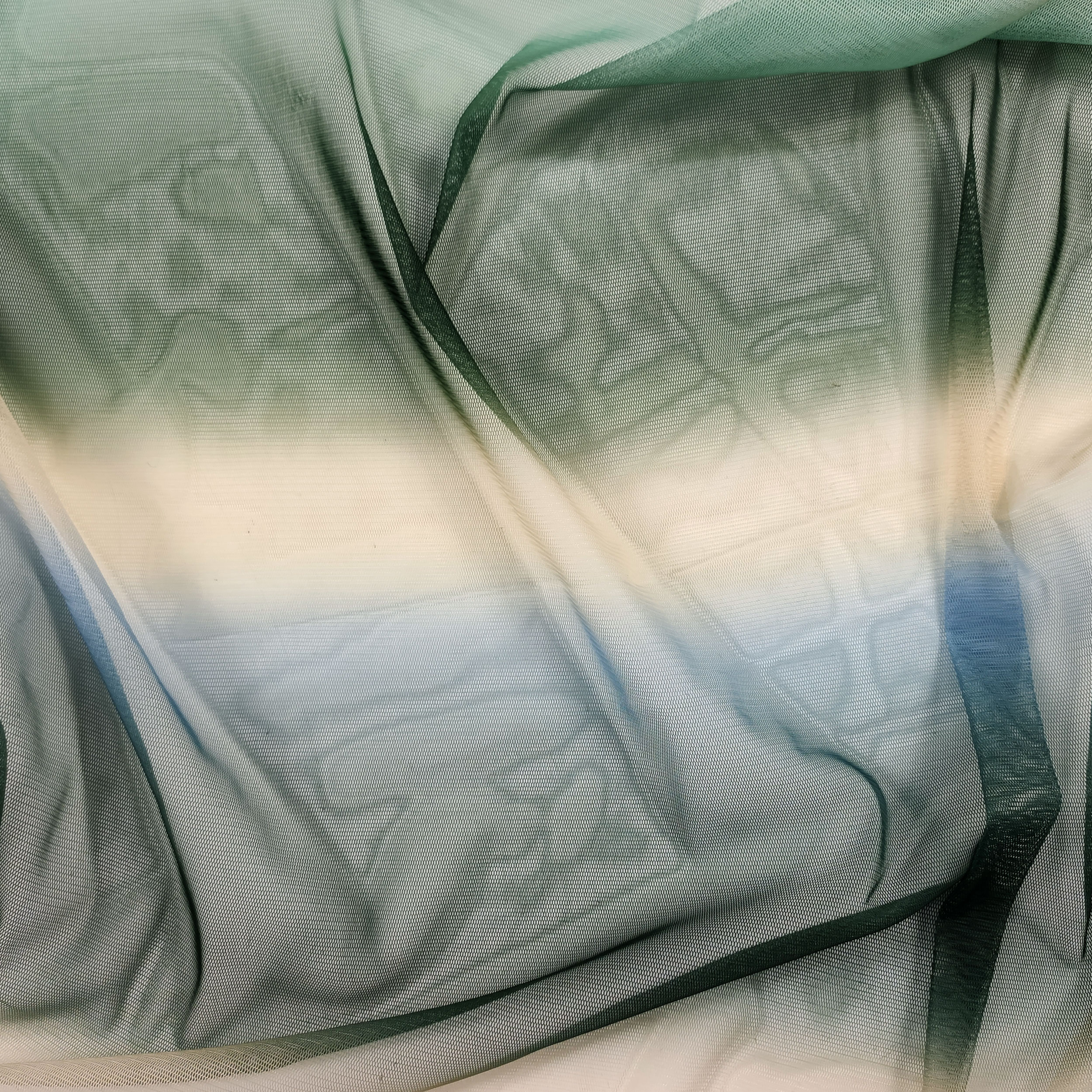 Tulle élastiqué tons verts nuancés
