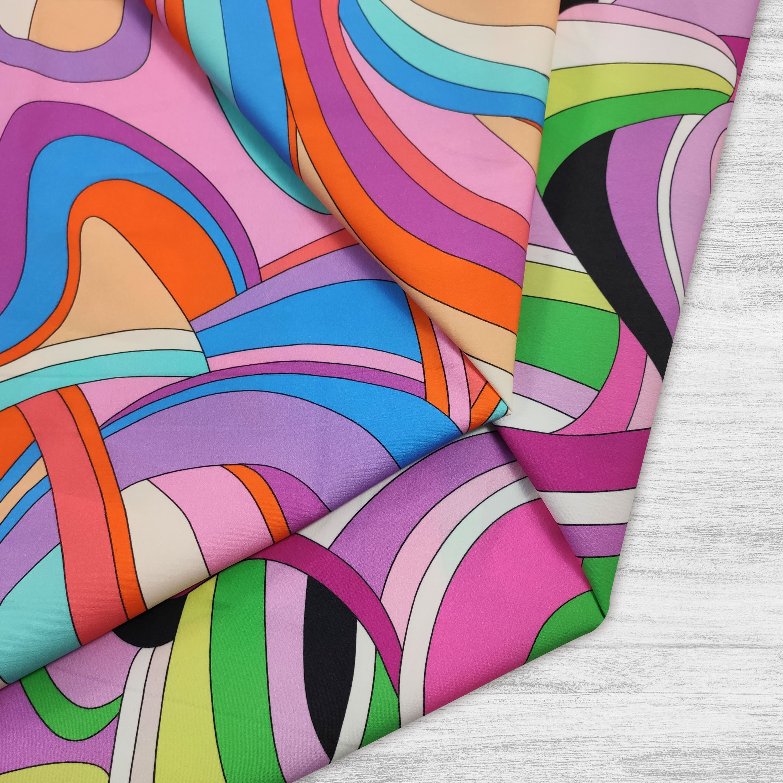 Cotton Stretch Fantasy Optical Pink Green Image