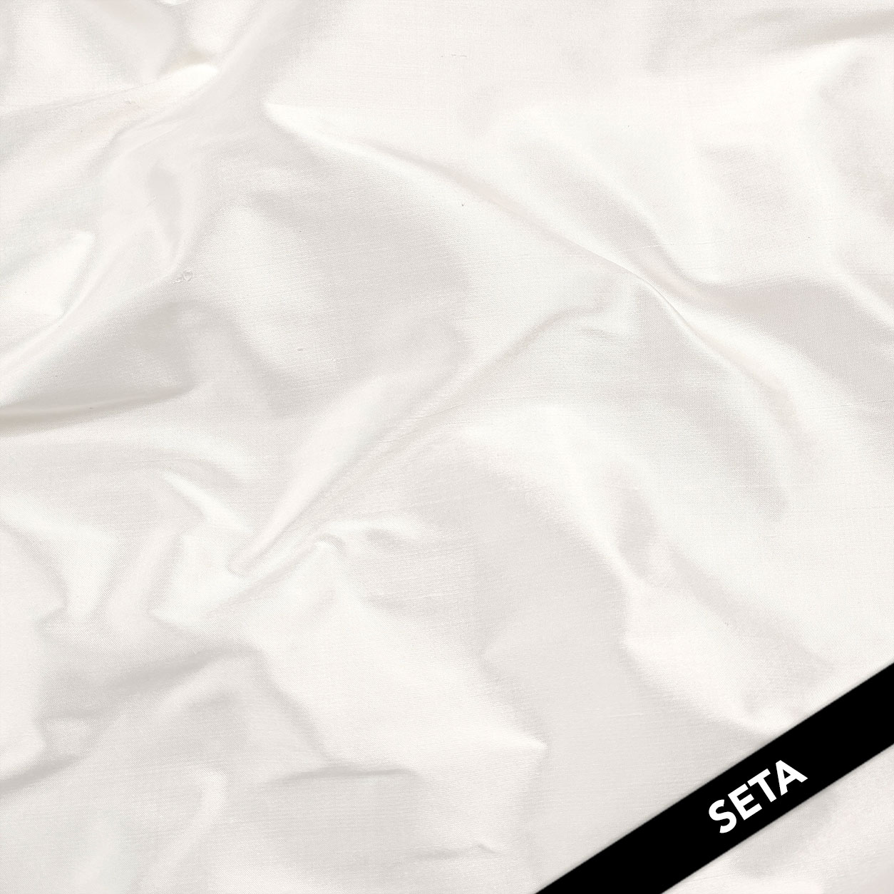 Shantung de soie blanche