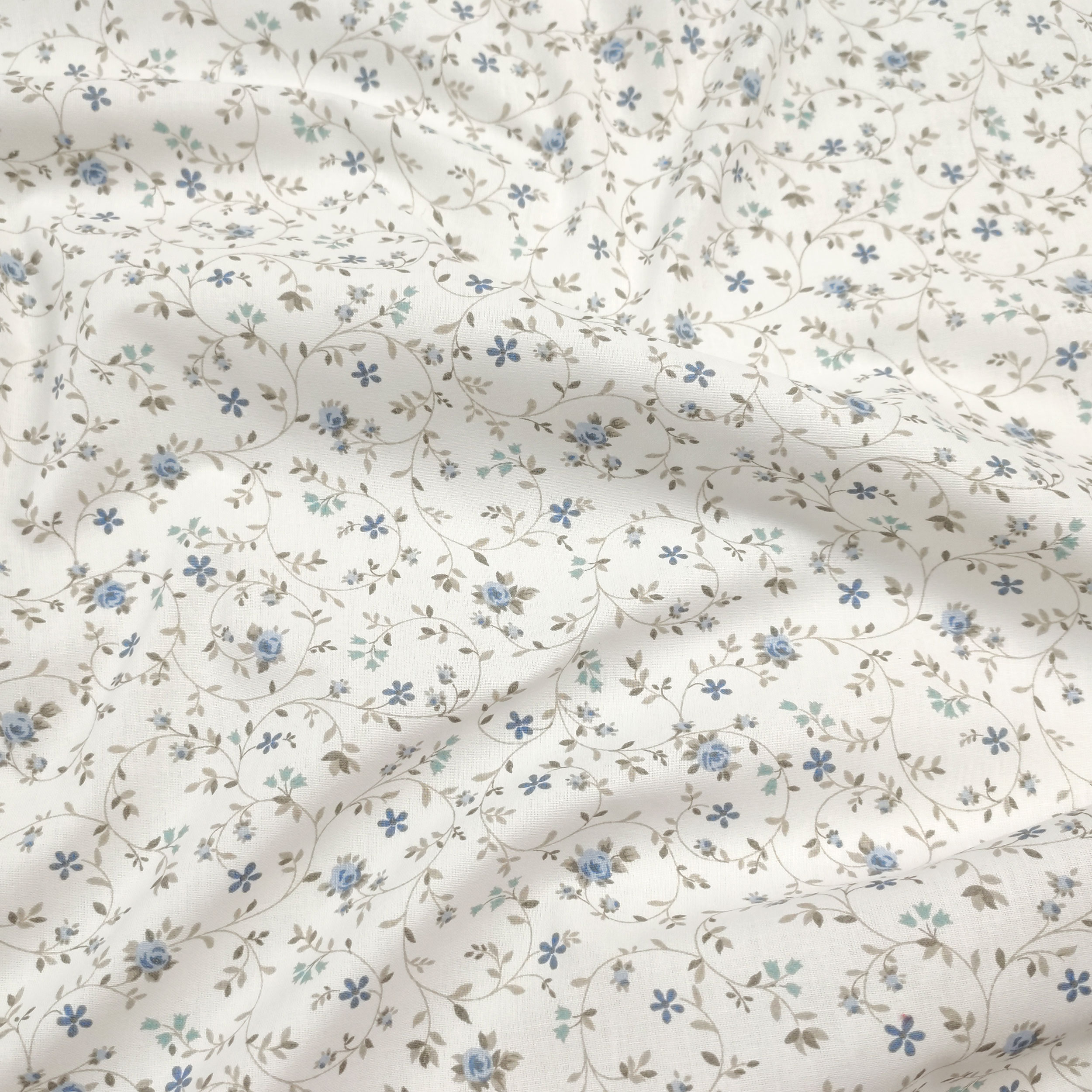 Baumwollstoff Blaue Blumen