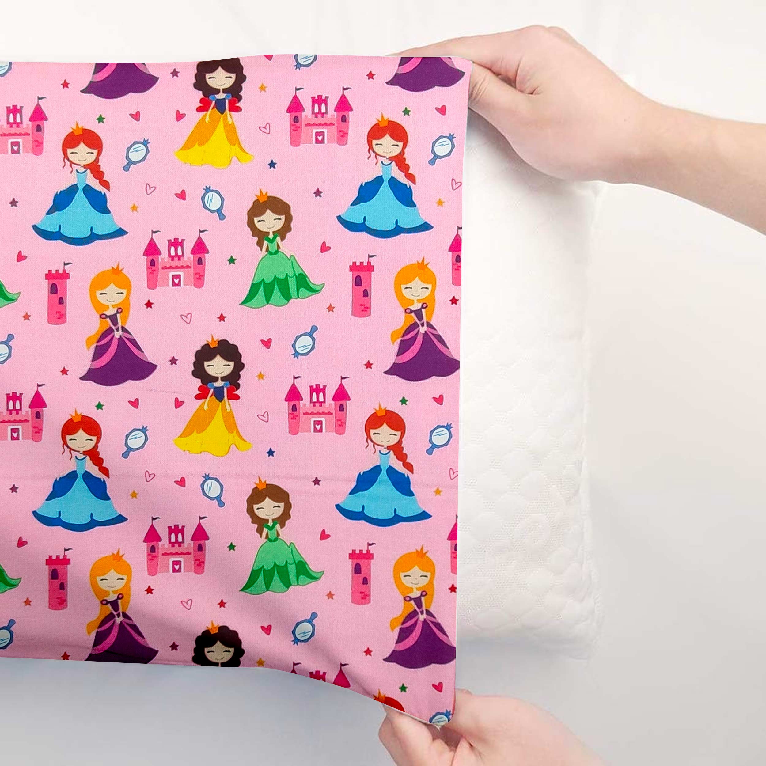 Taie d'oreiller Princesses fond rose
