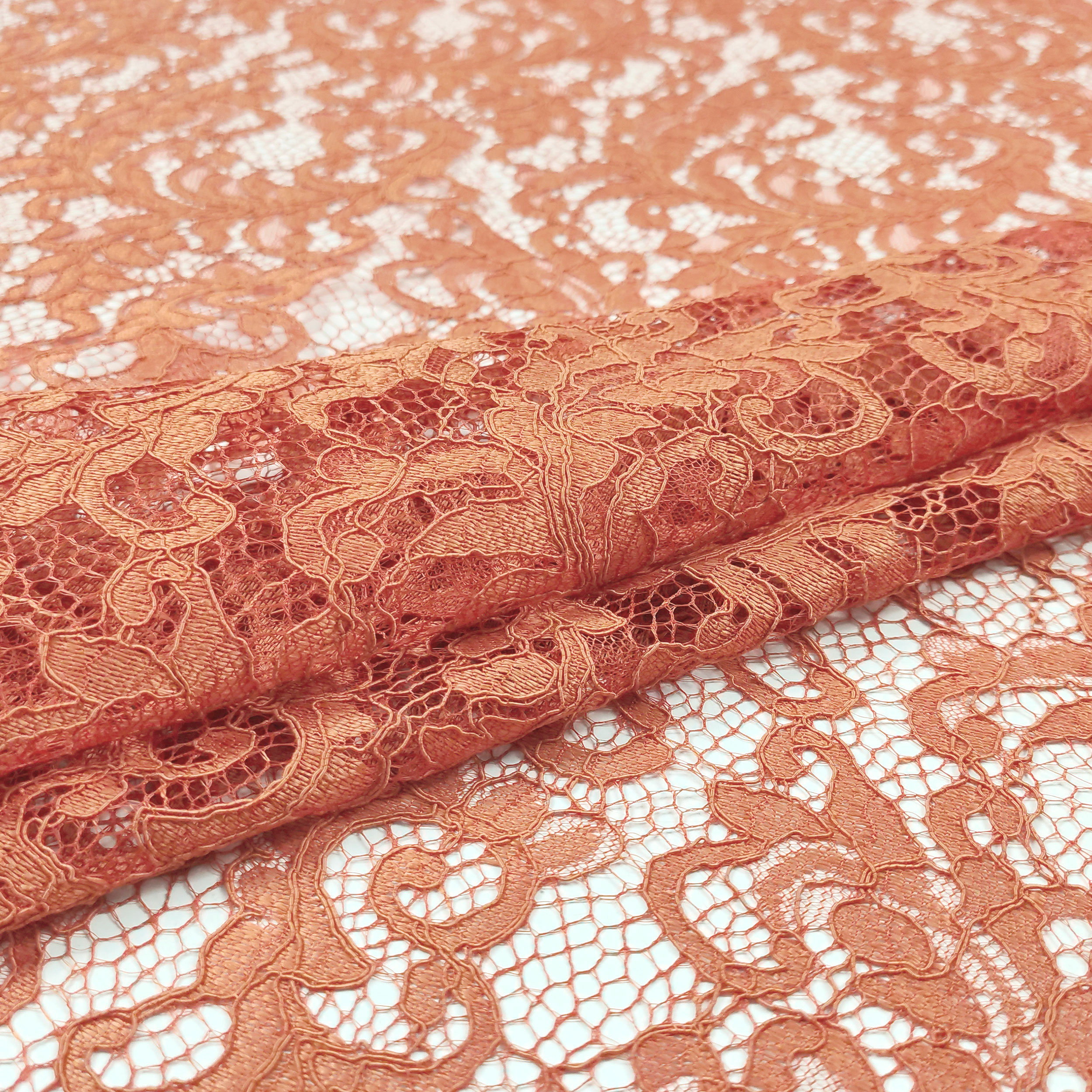 Micky Lace Image