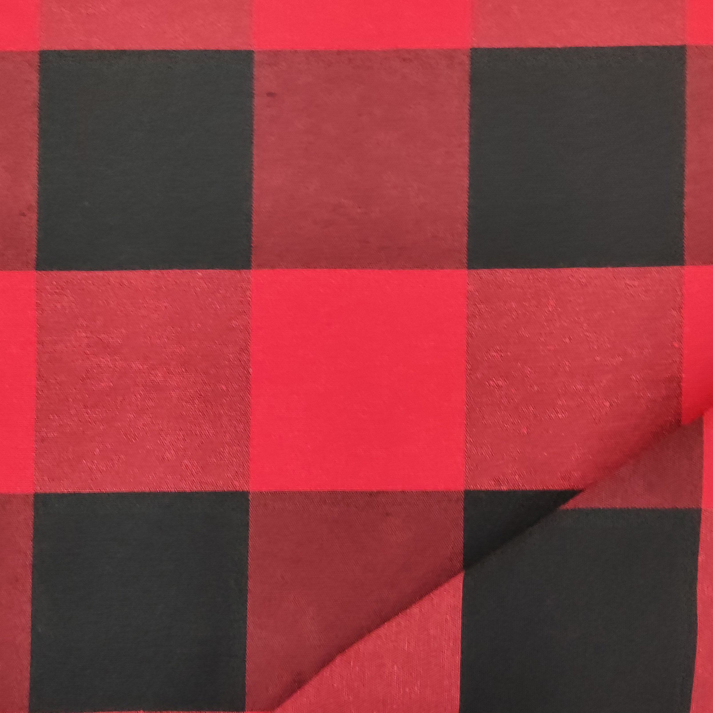 Tessuto-Misto-Cotone-a-Quadri-Grandi-Rosso-e-Nero