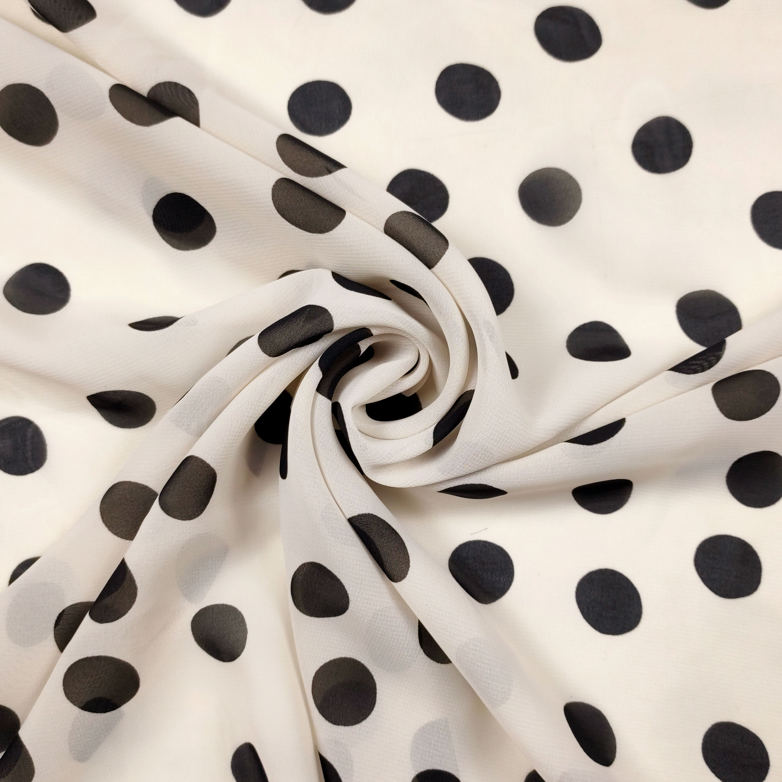 Tissu Georgette crème à pois noirs