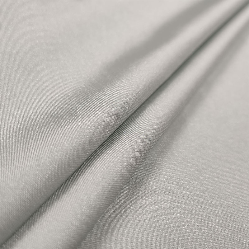 Gris - I555