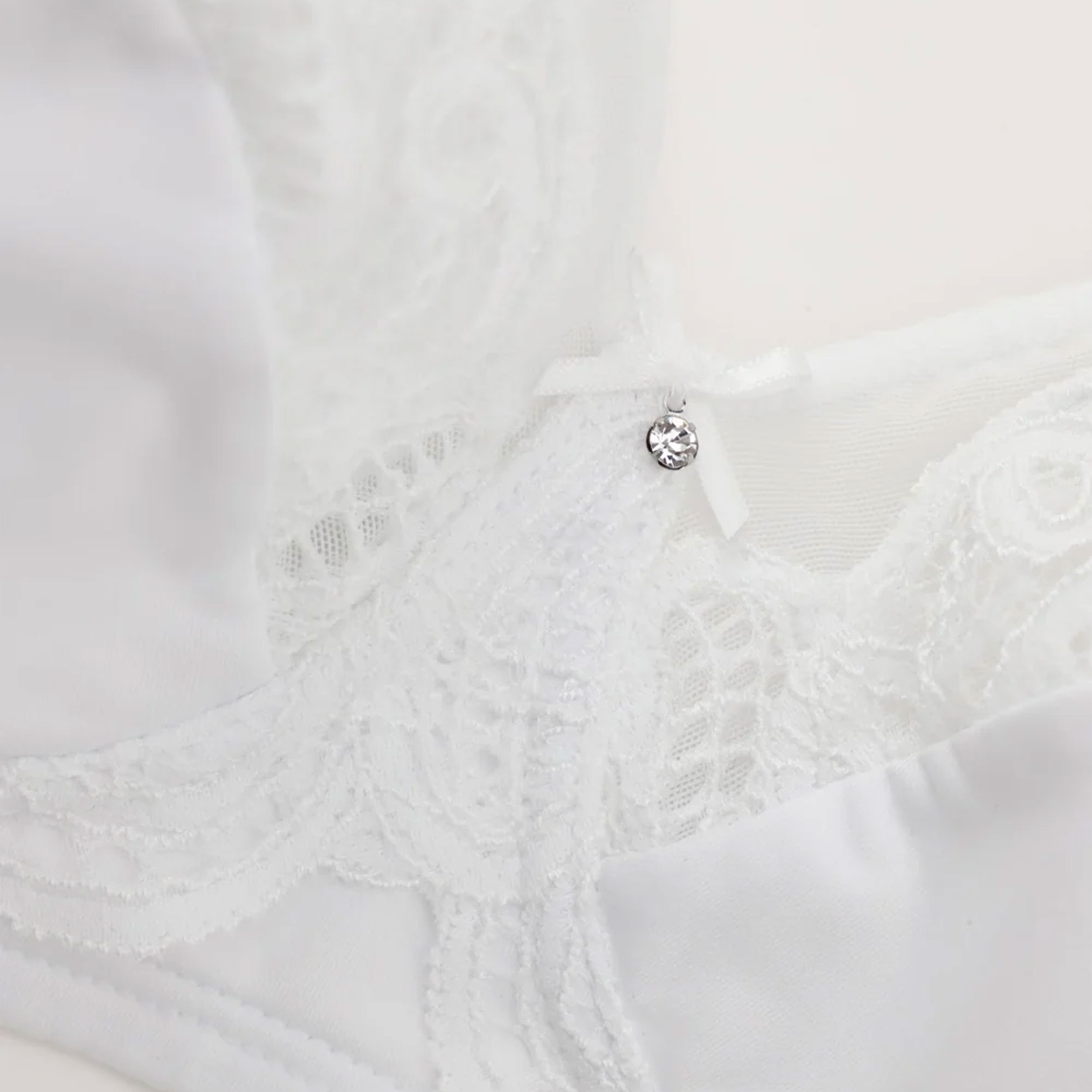 Lepel Wire-Free Lace Bra – Allure White Image