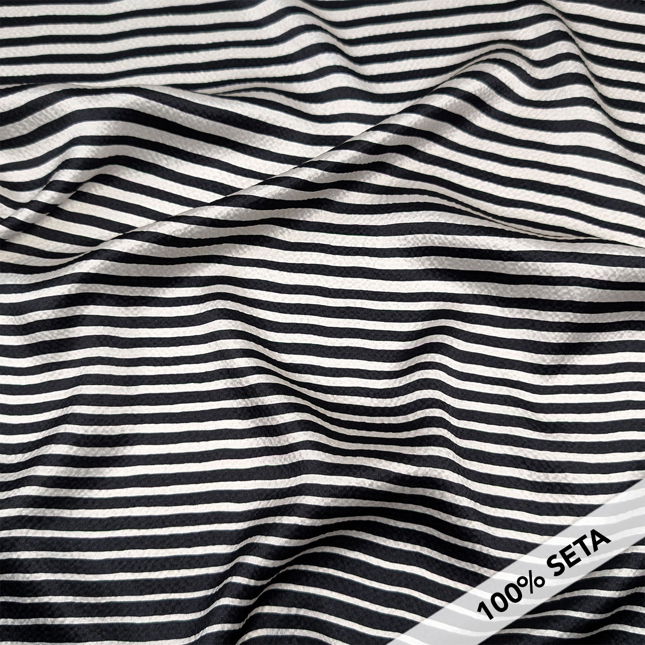 Pure Silk Horizontal Black and White Stripes 90x140 cm Image