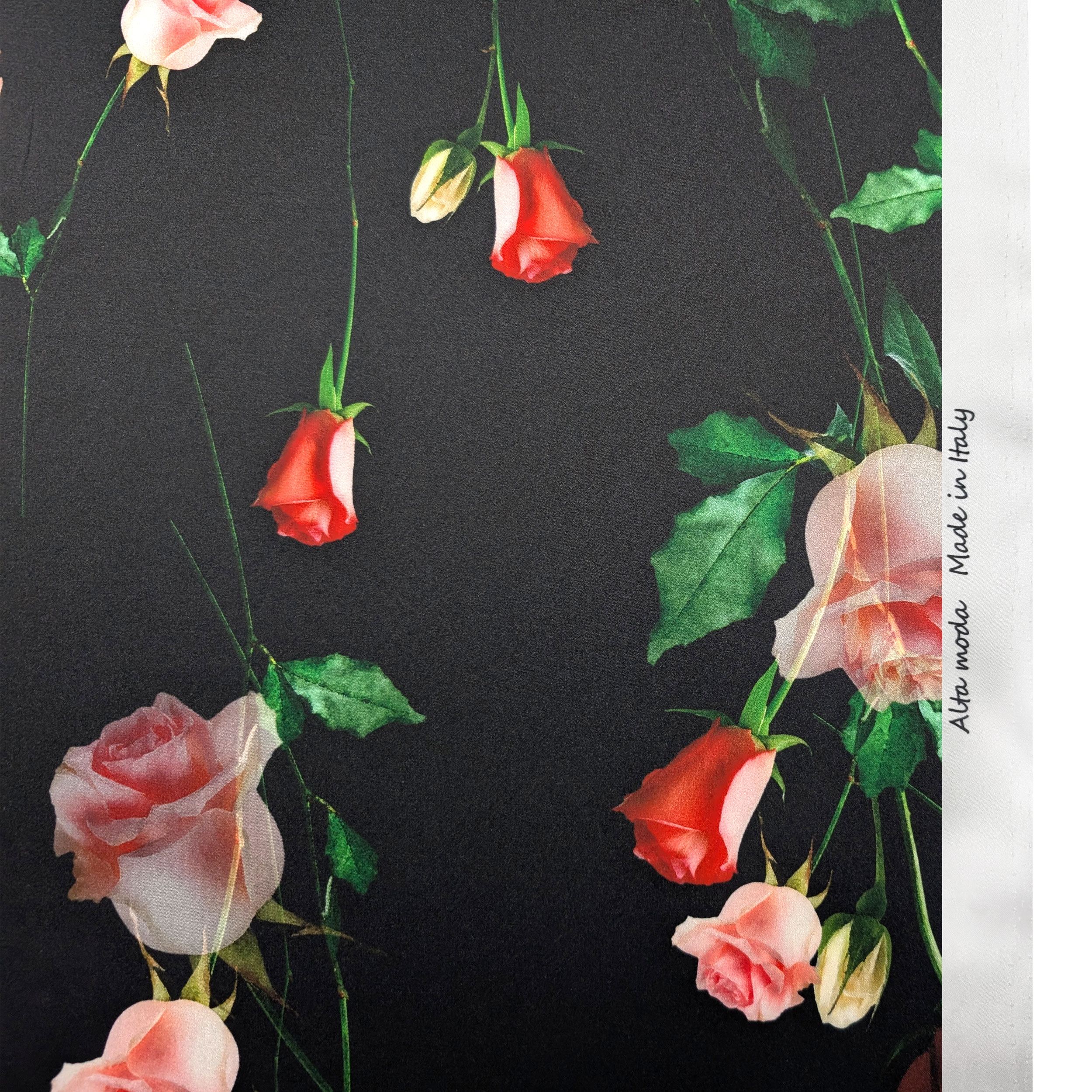 Jeu de satin Boutons de rose haute couture Image
