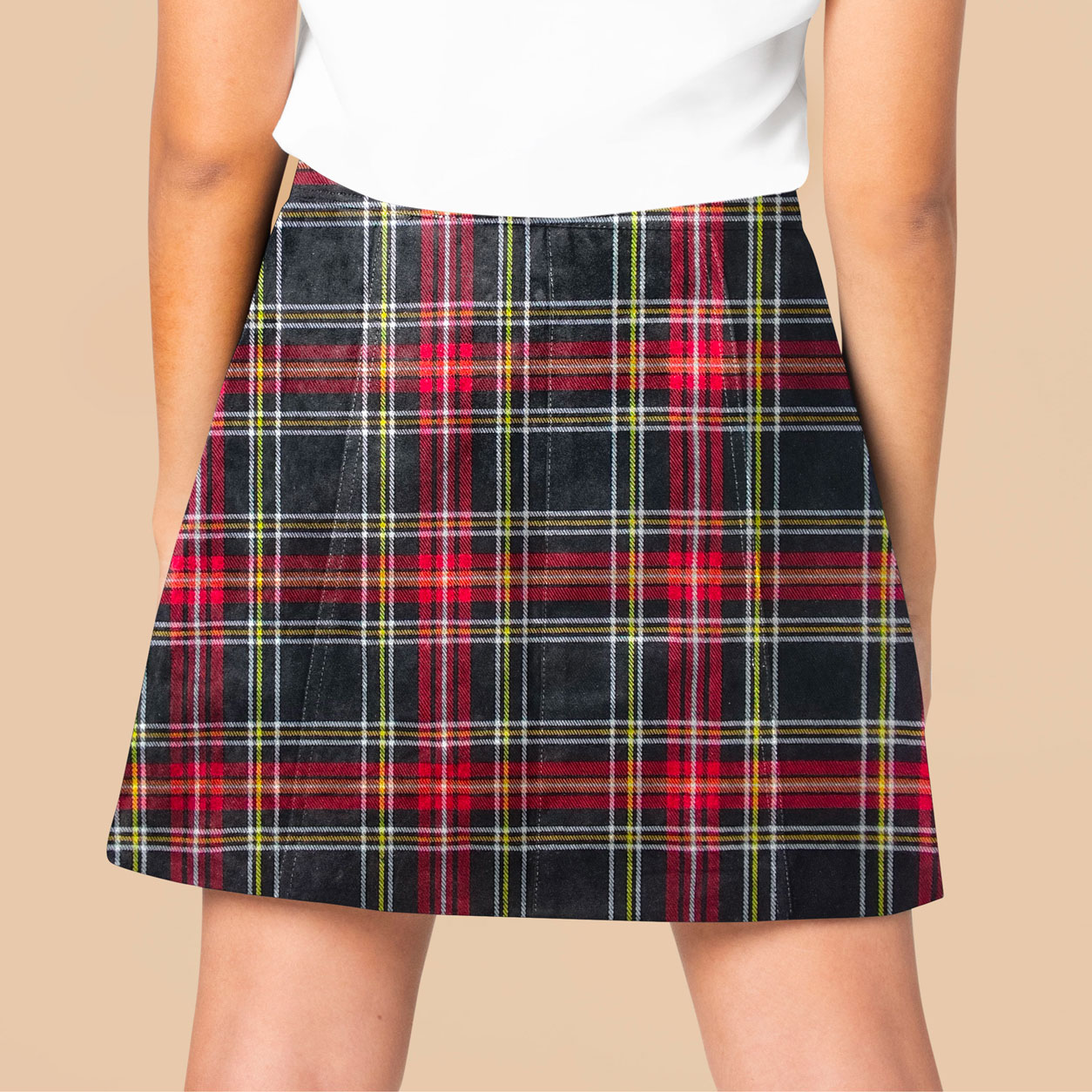 tartan-scozzese-nero-quadro-rosso
