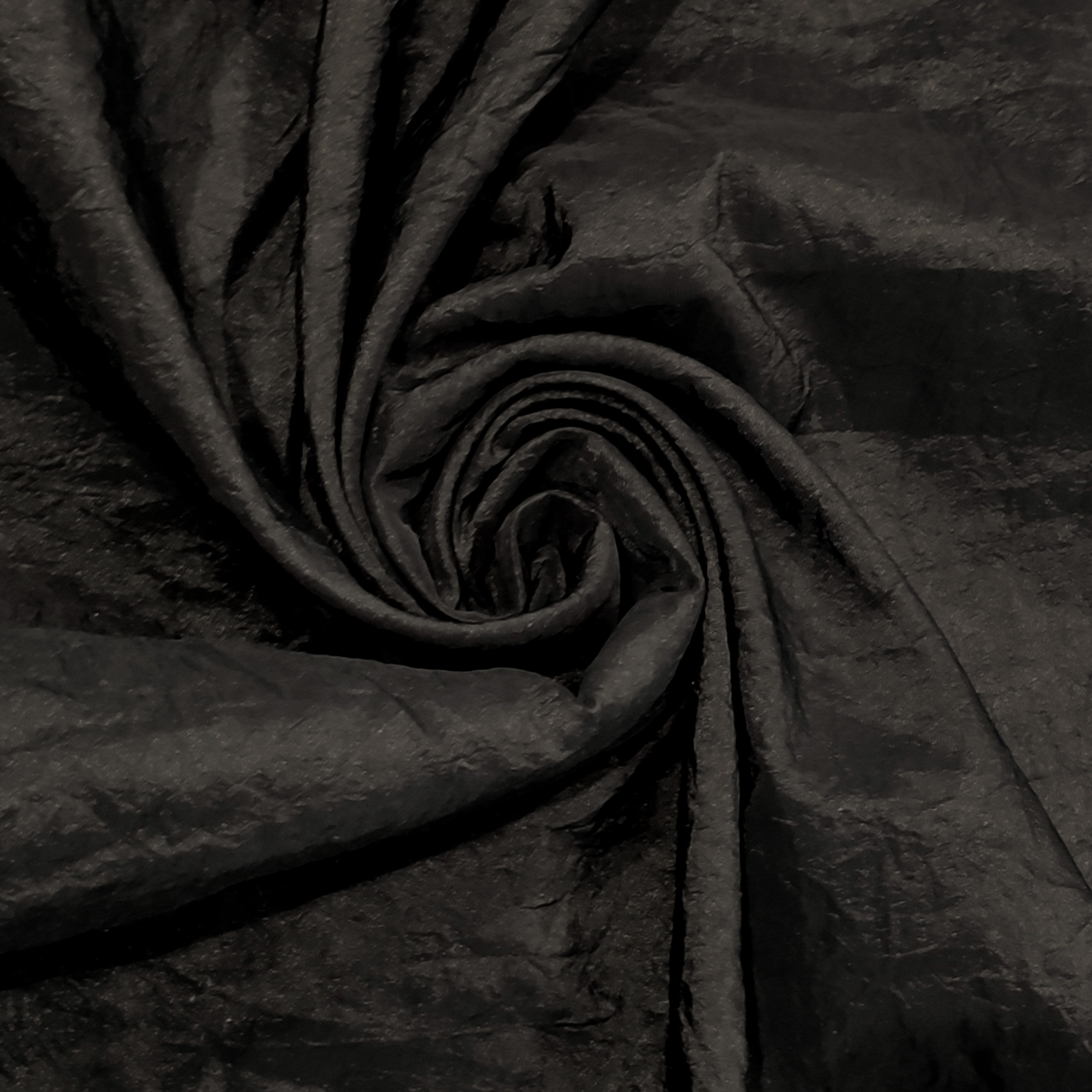 Découpe de taffetas dentelé Noir 110x150 cm Image