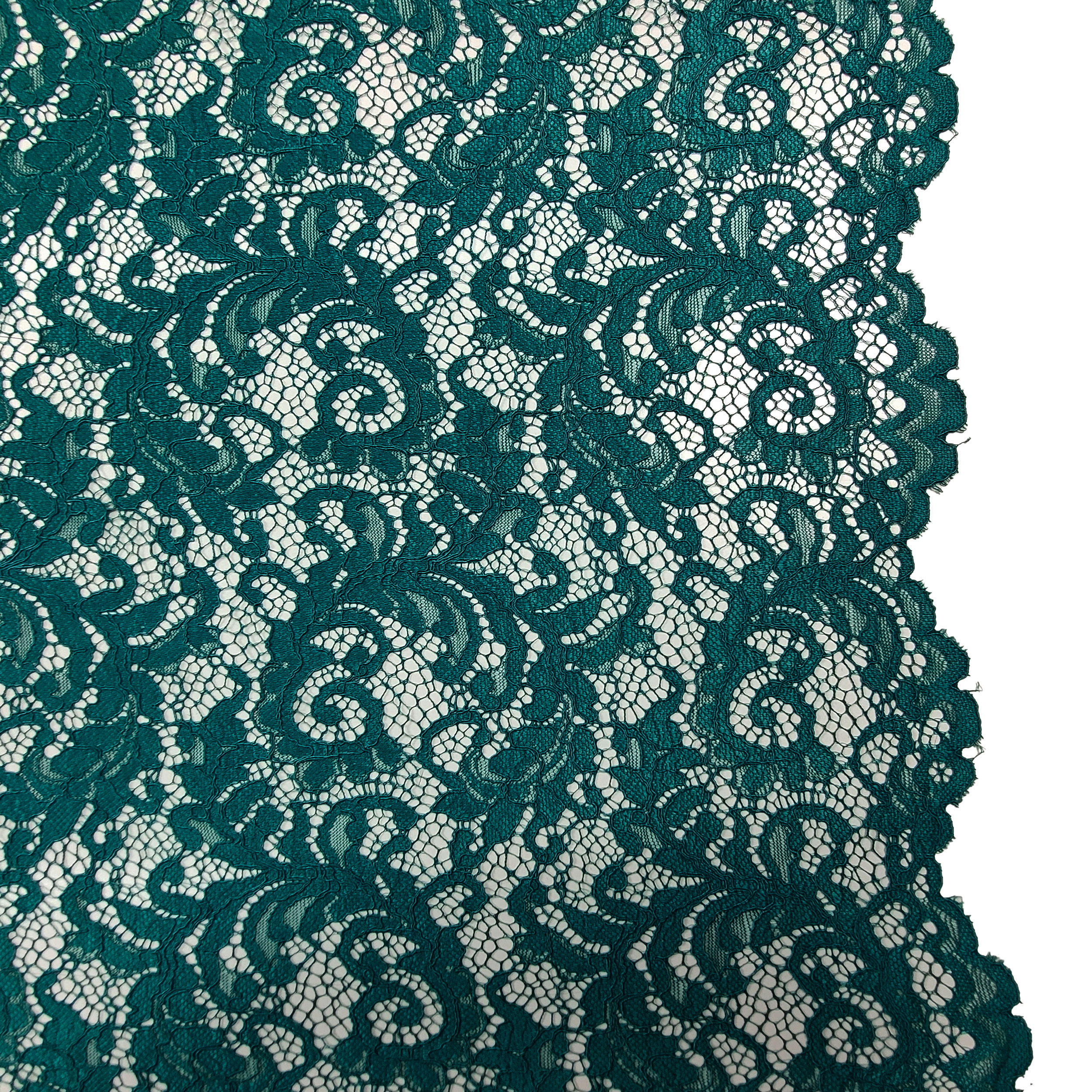 Micky Lace 4