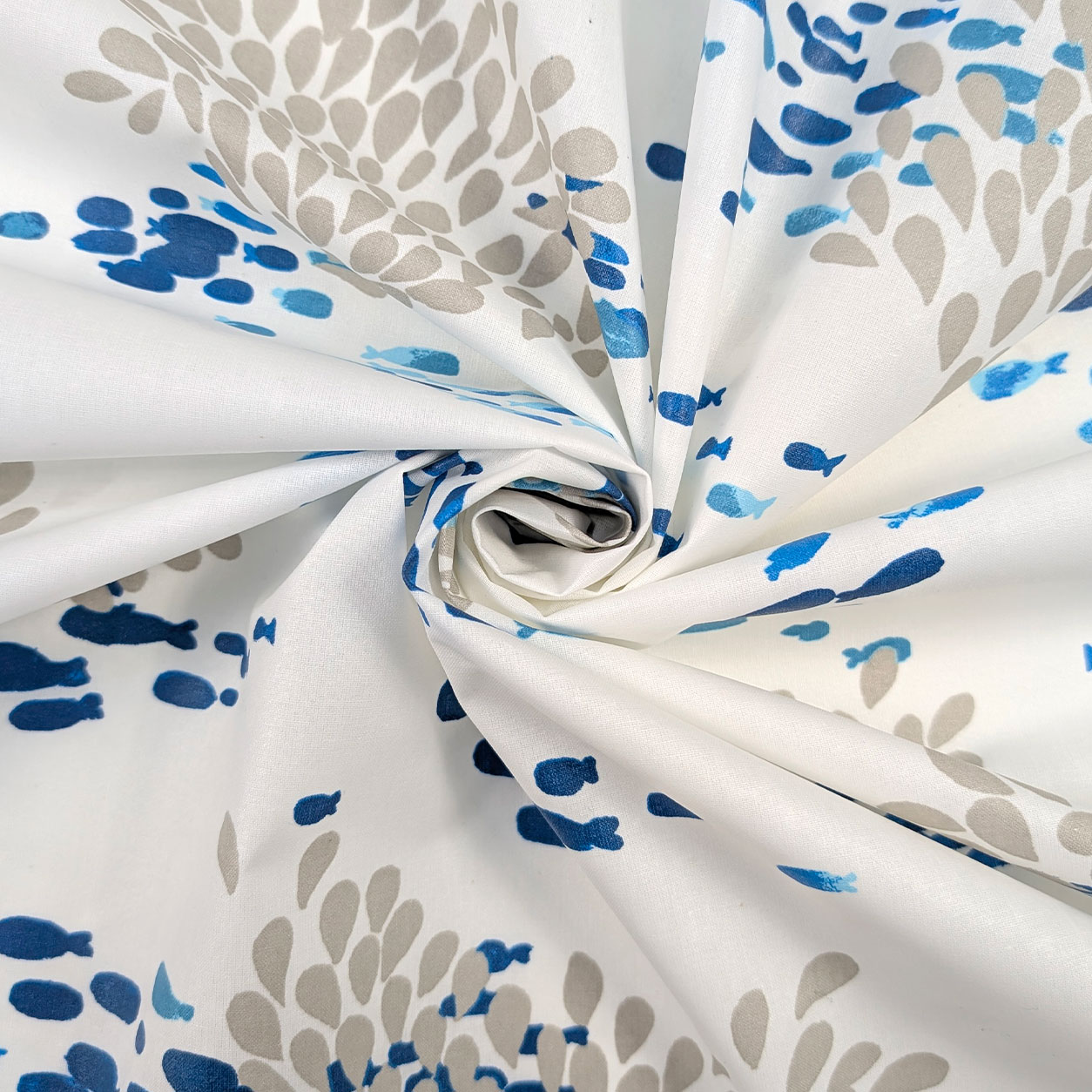 Fabric for Enduite Tablecloth Stain-Free Fish Image