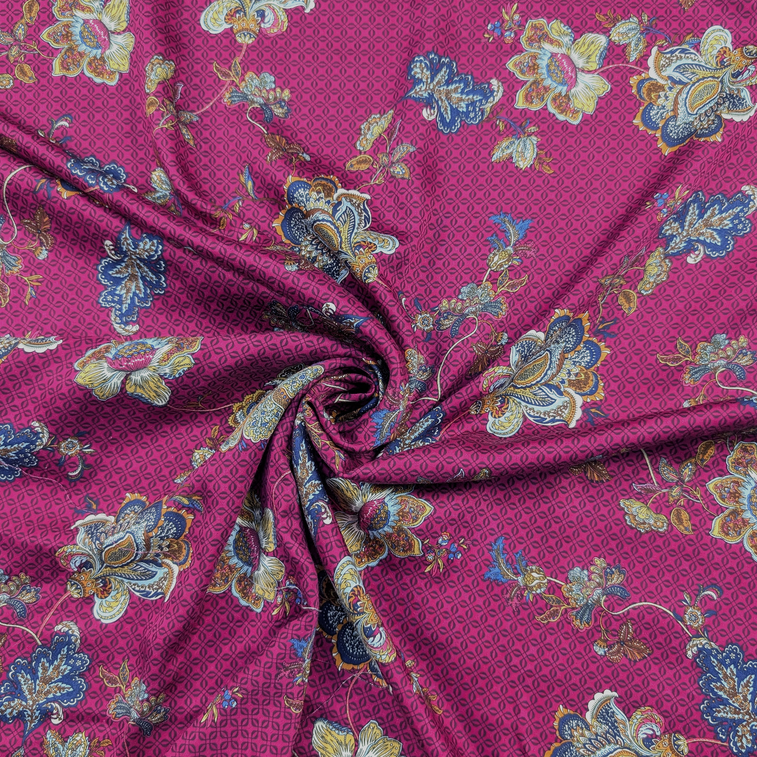 Tela Recortable Viscosa Fuxia Arabia Fantasía 150x147 cm Image