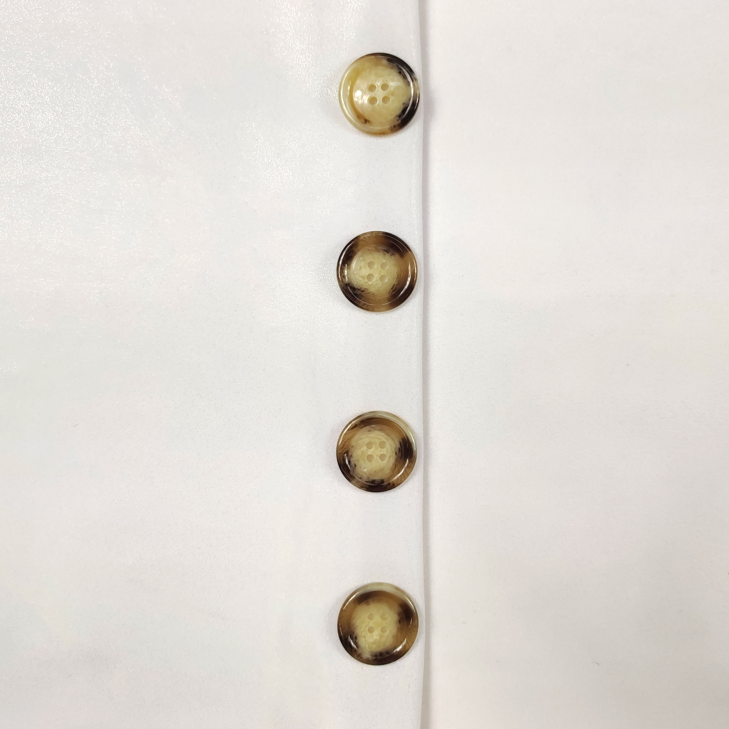 Glossy Melange Button 4 Holes Image