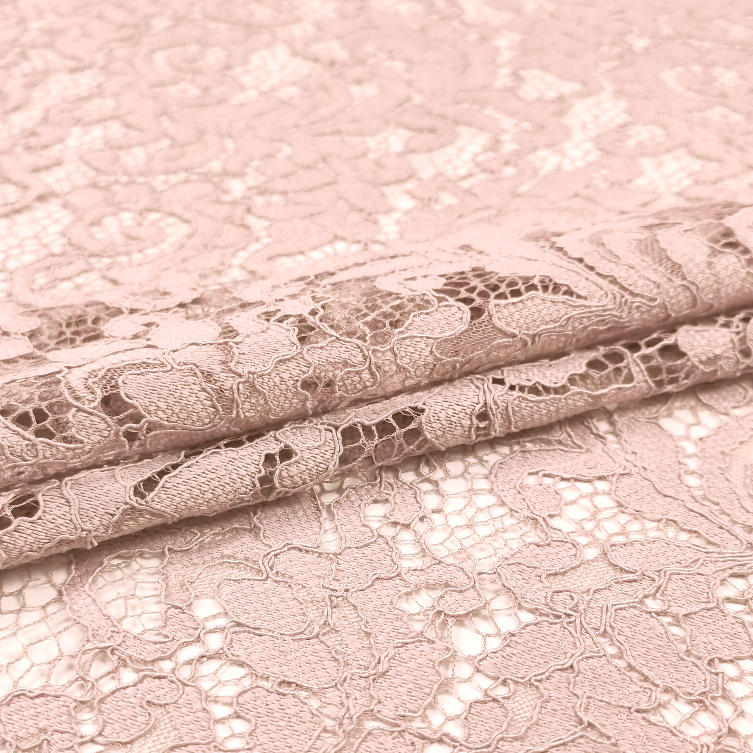 Micky Lace Image