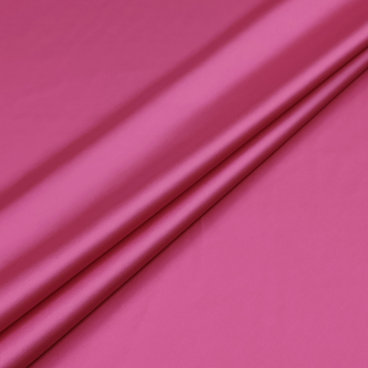 rasetto-effetto-seta-fuxia-dettaglio