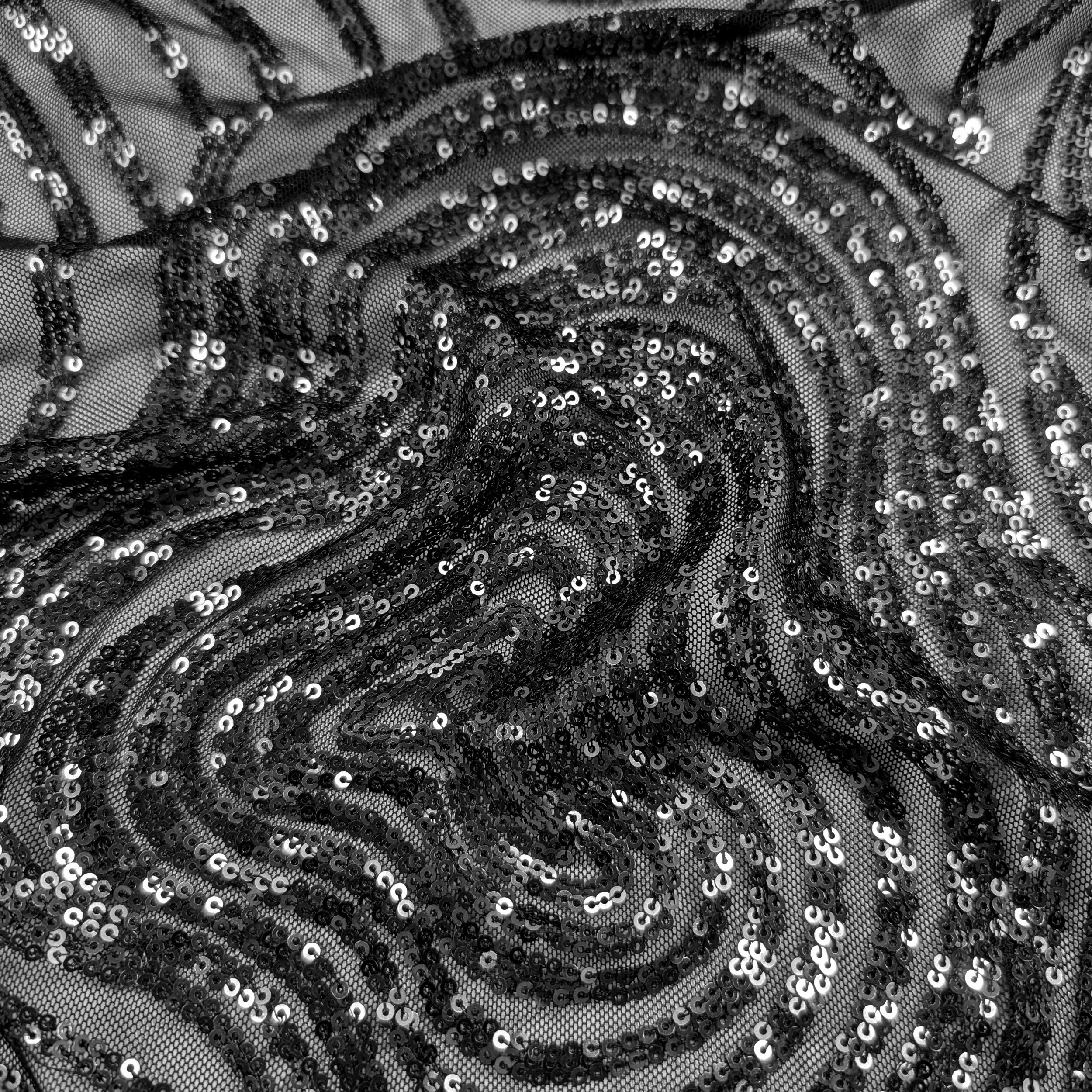 Schwarzer Tüll mit Pailletten Fantasy Mode Image