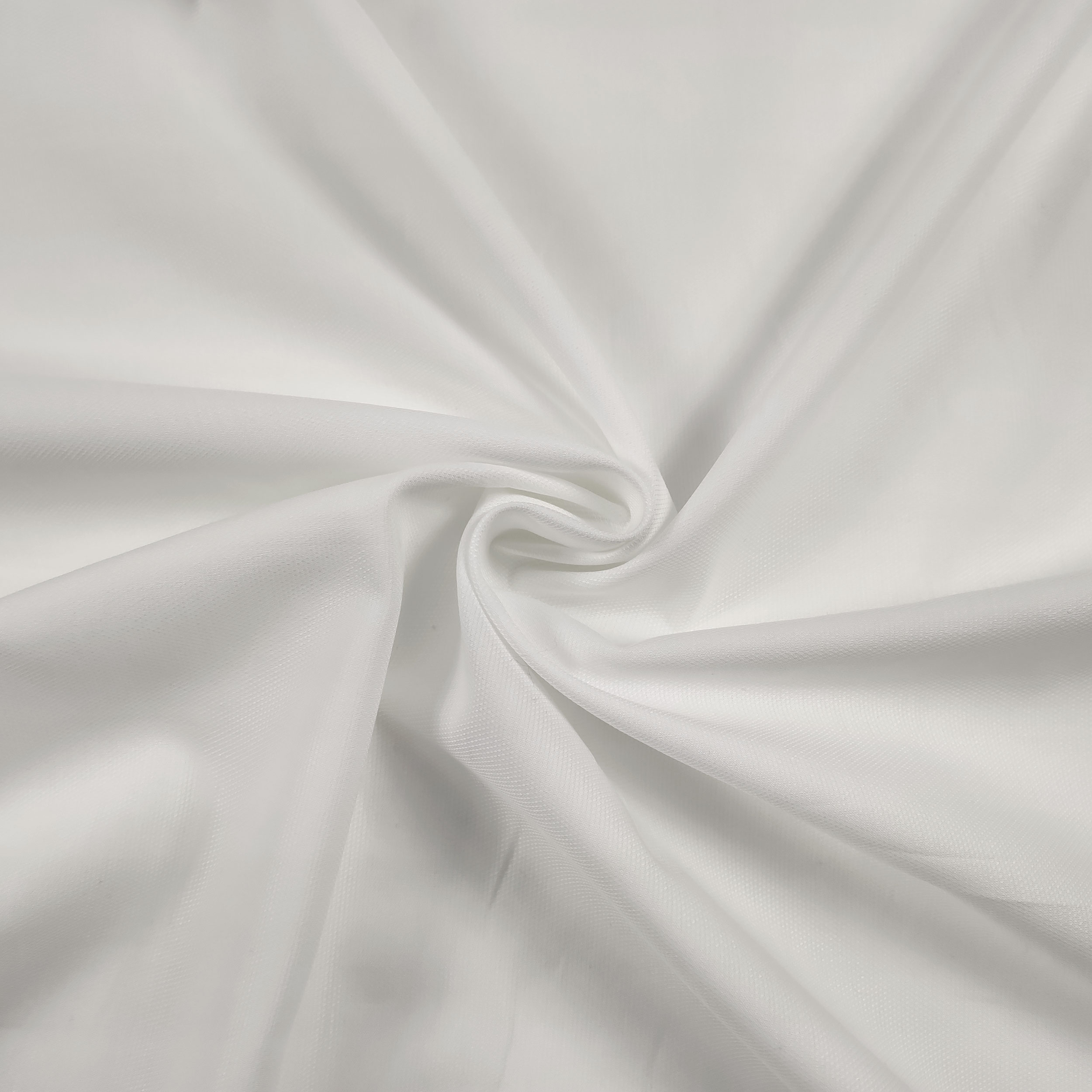 Piqué de algodón blanco