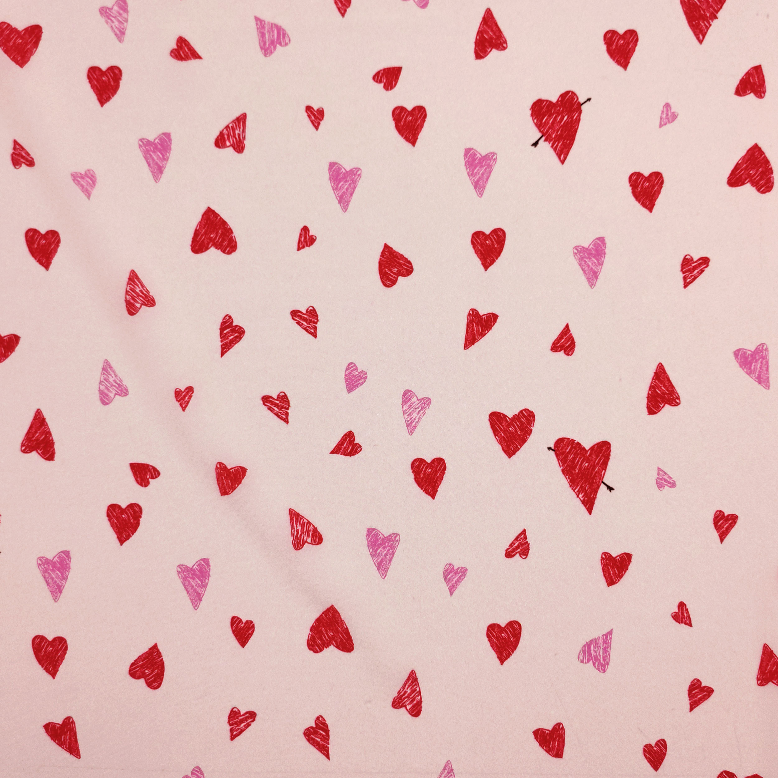 Crepe Fashion Red Hearts