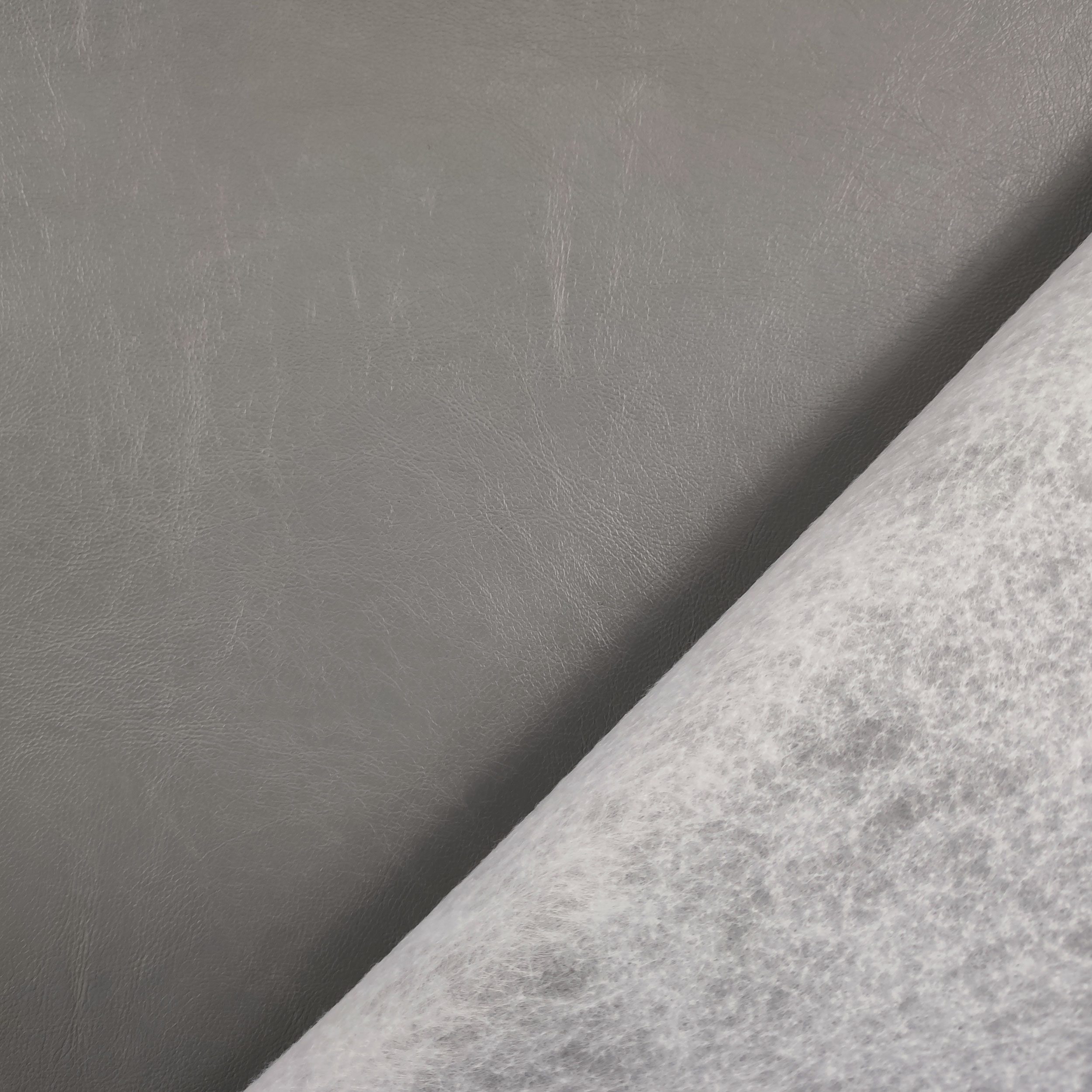 Tissu en simili-cuir gris clair