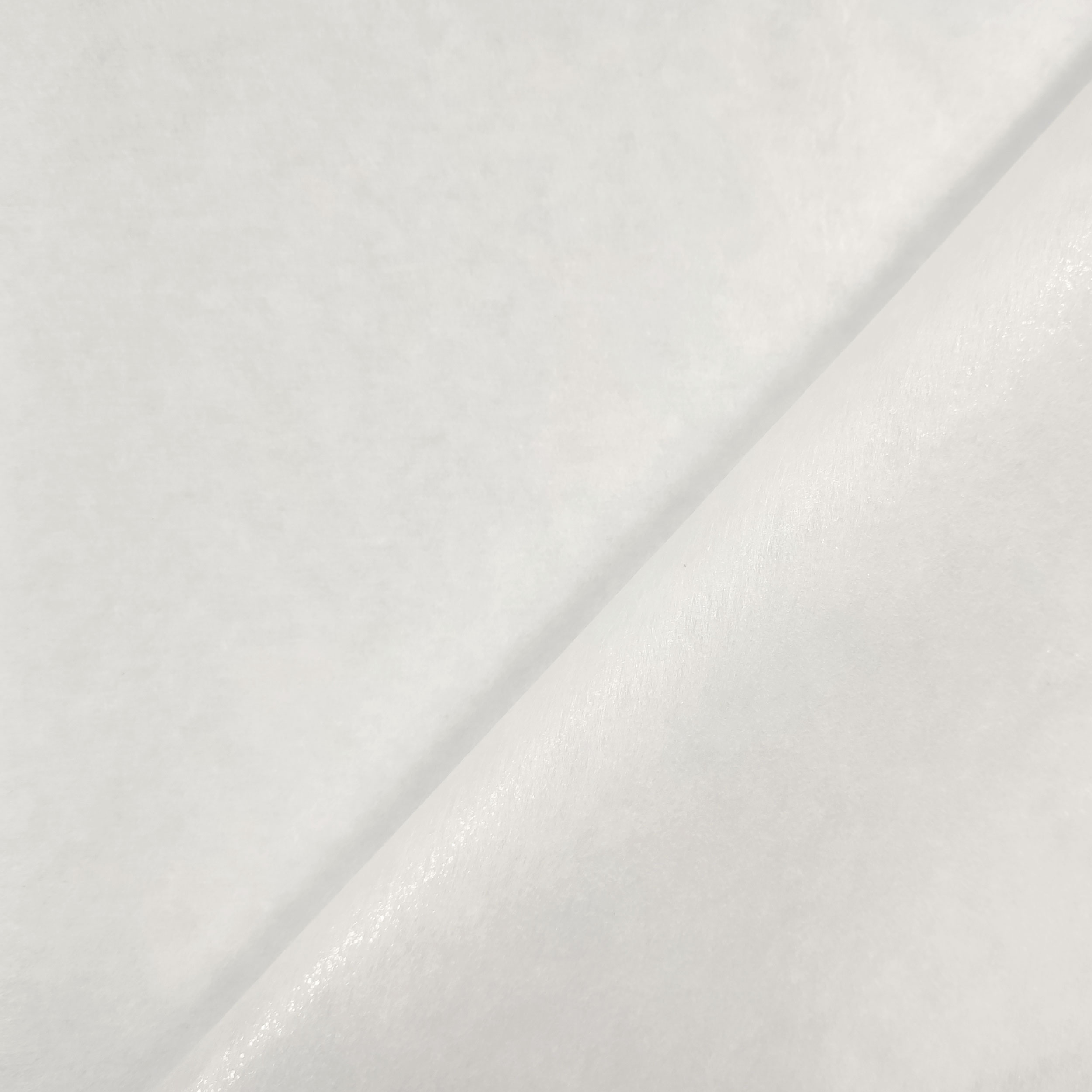 Thermoadhesive stabiliser LE007A-01 White Image