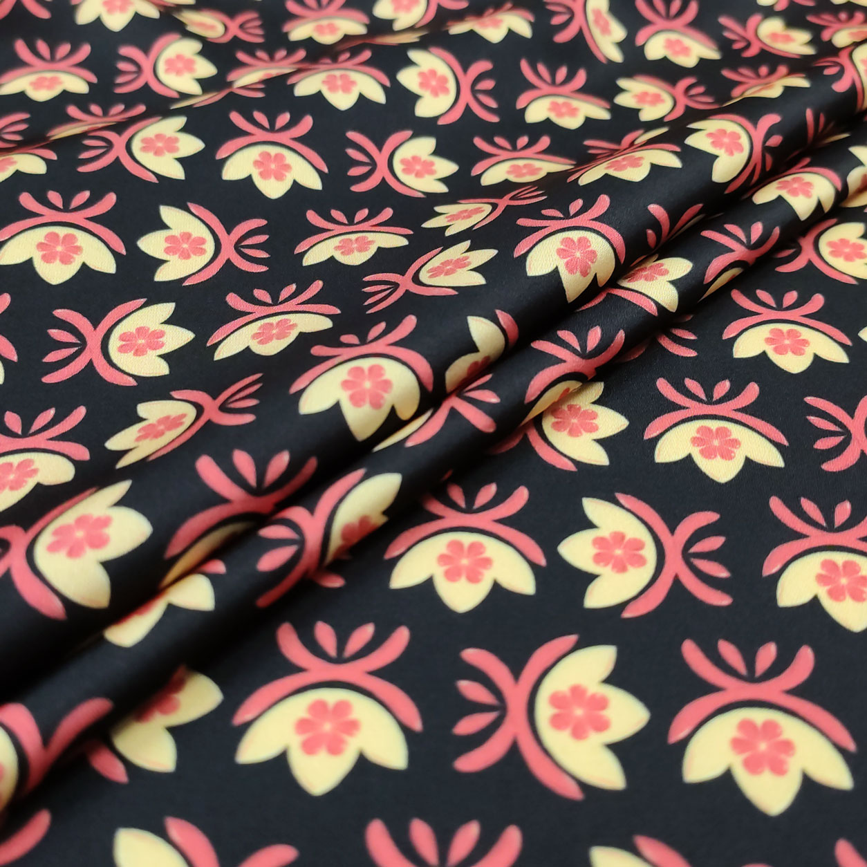 Rasetto Black Print High Fashion Image
