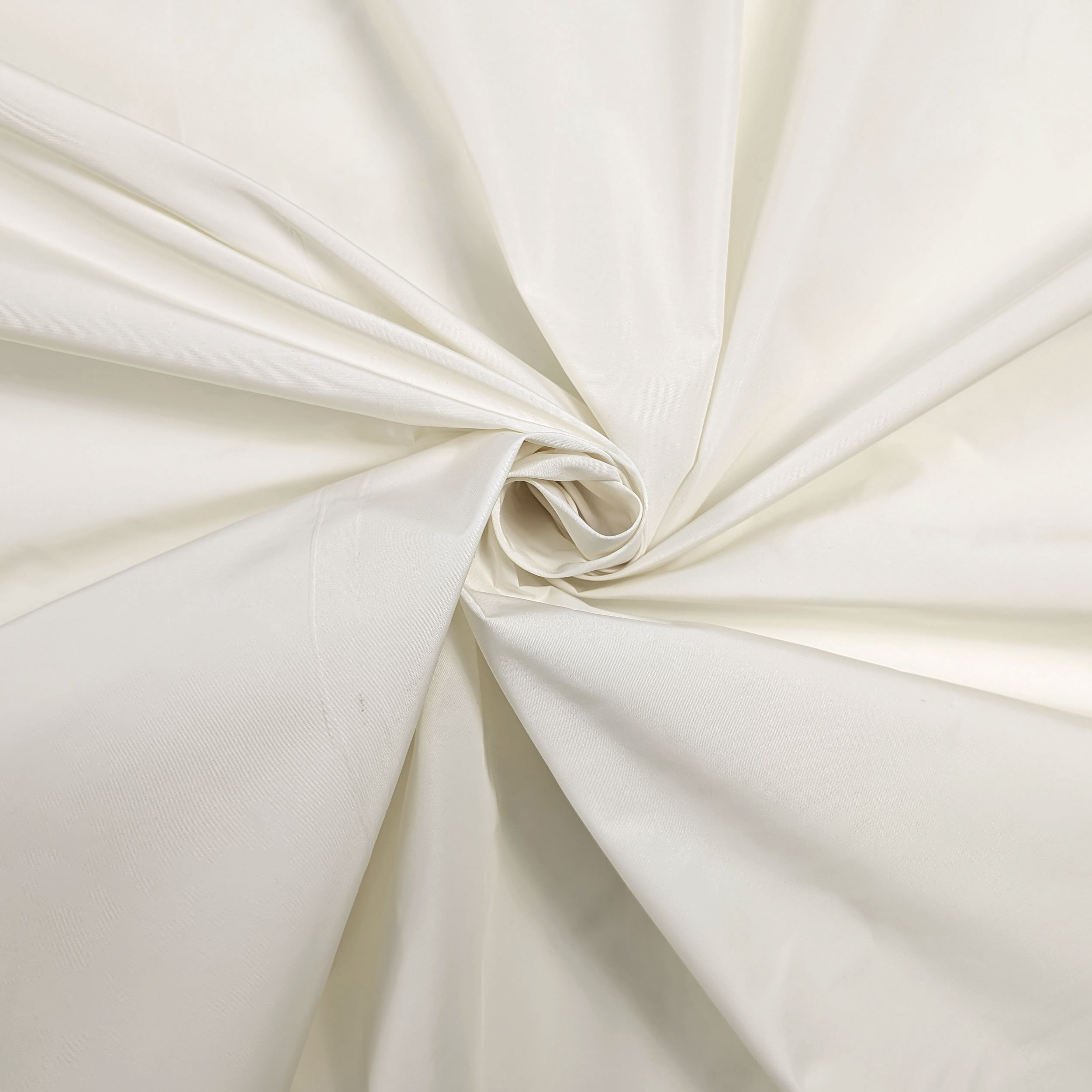 Milk White Plain Taffeta Cut-to-Size Piece, 180x145 cm Image