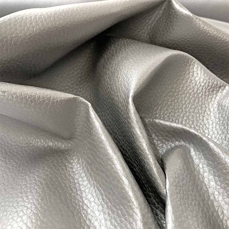 Découpe Faux cuir souple Argent 50x140 cm Image