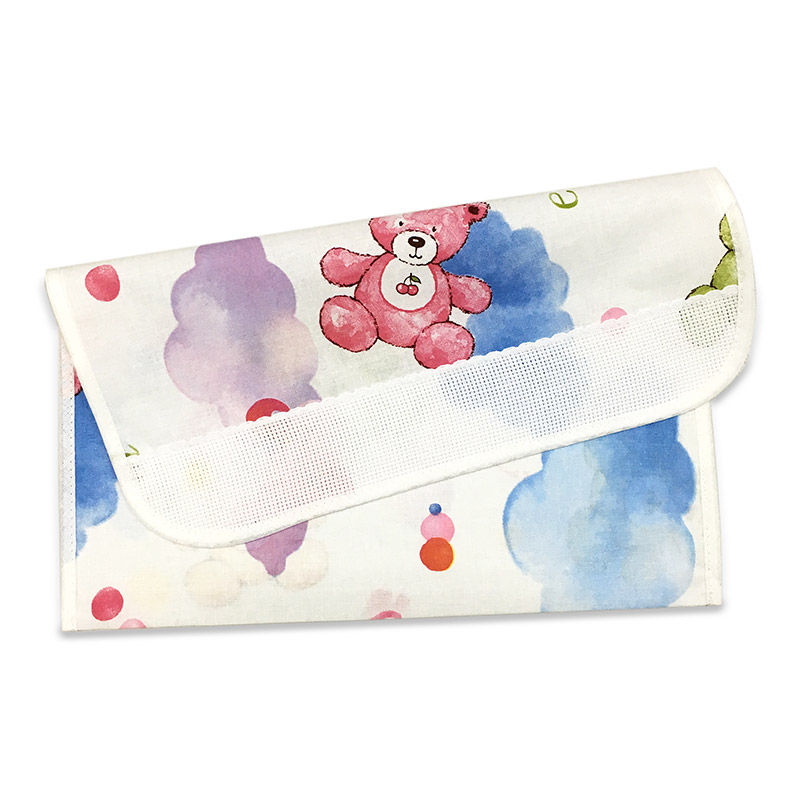 Porte-bavoir Ours et nuages rose