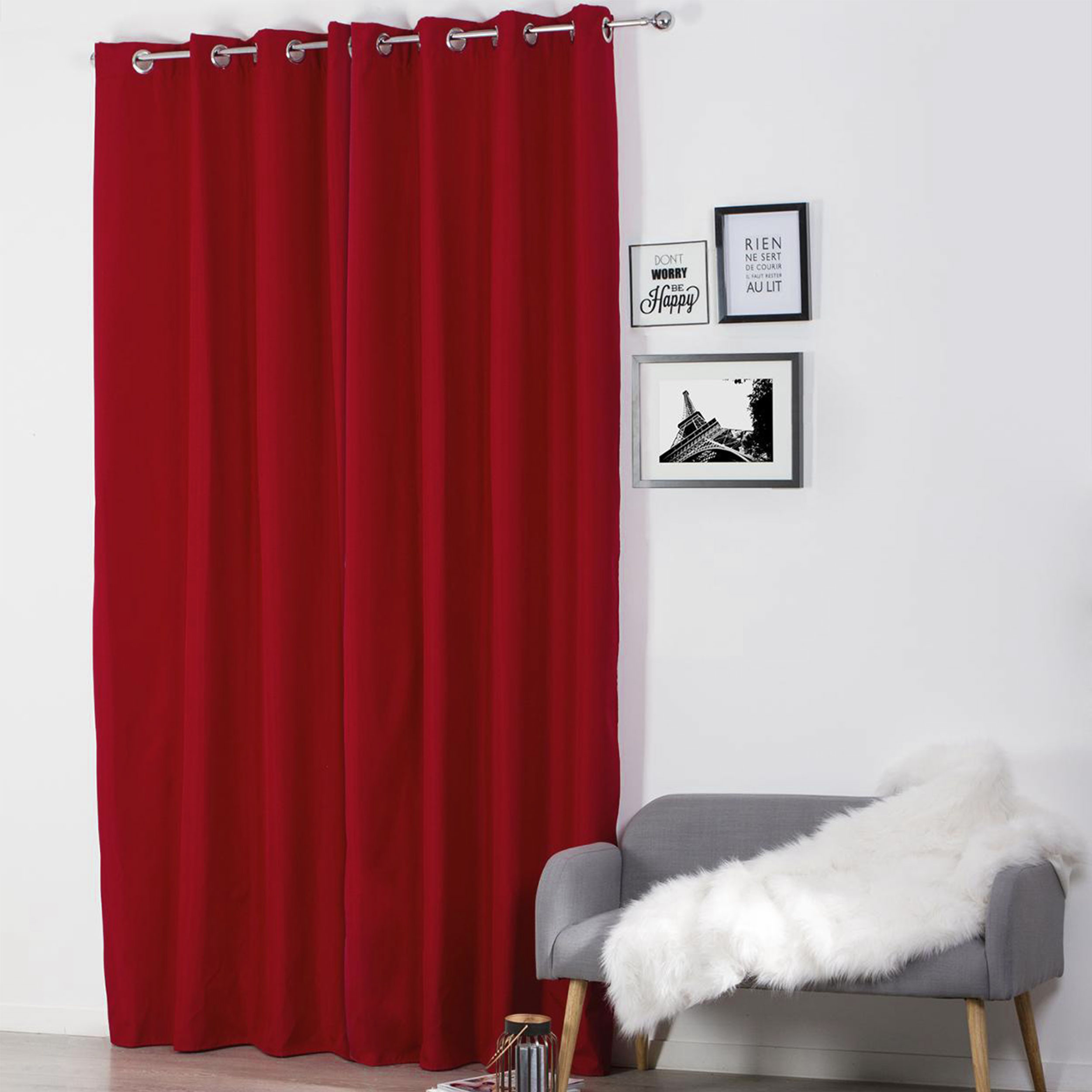 Rideau Packed Blackout Solid Bordeaux
