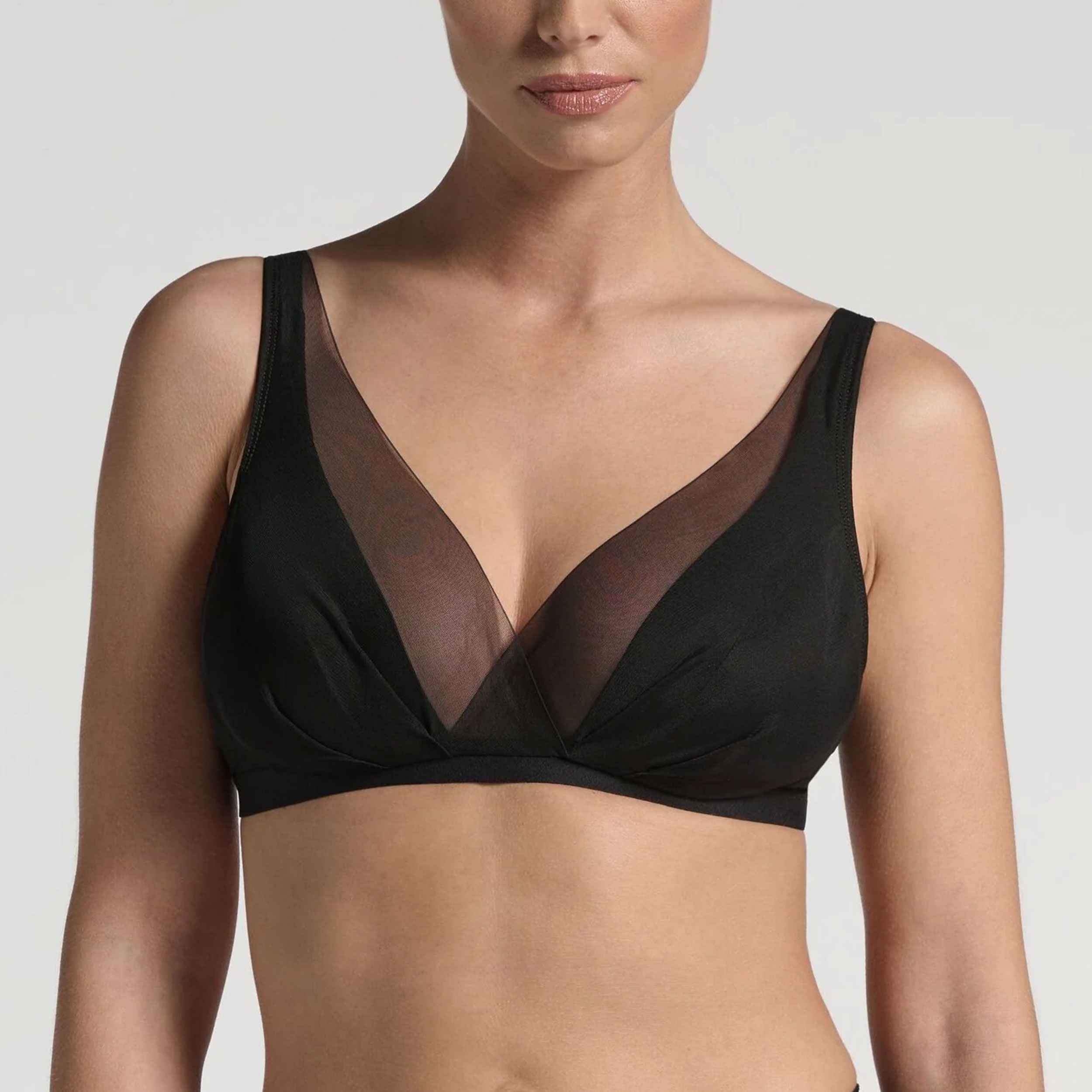 Lepel Wireless Bra – ‘Magic Cross’ – Black Image
