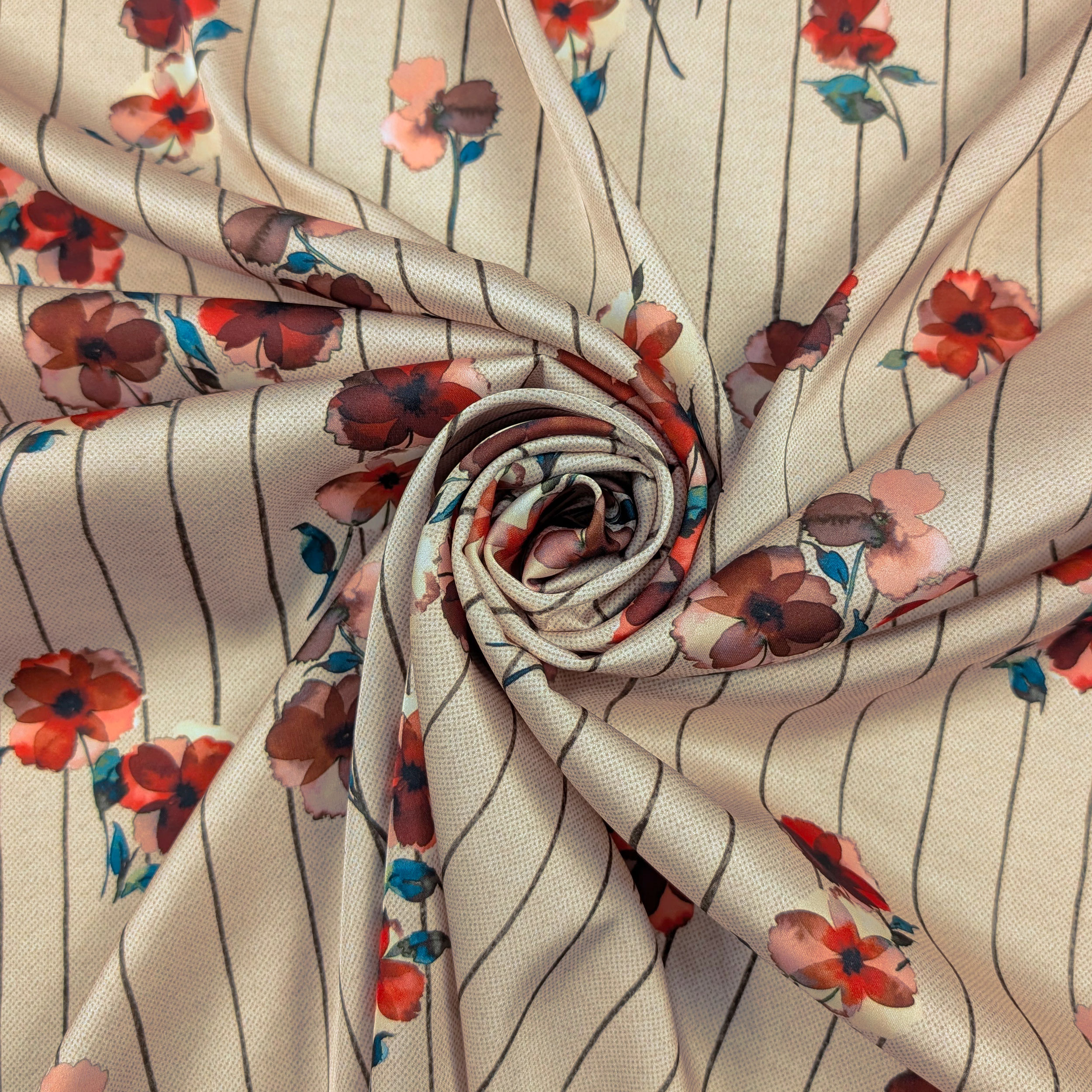 Satin Set High Fashion Red Flowers and Stripes Image