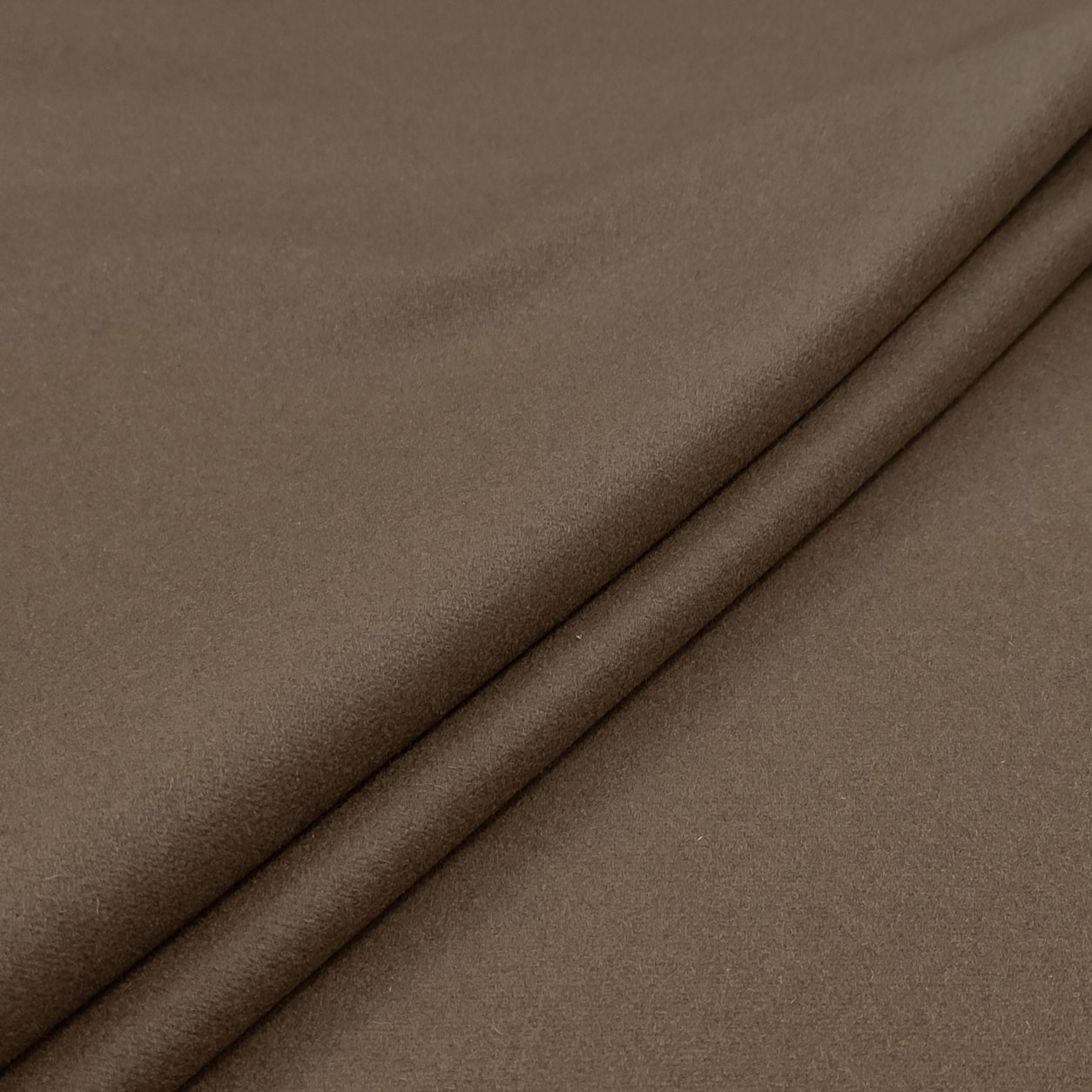 Manteau en laine cachemire marron clair Image