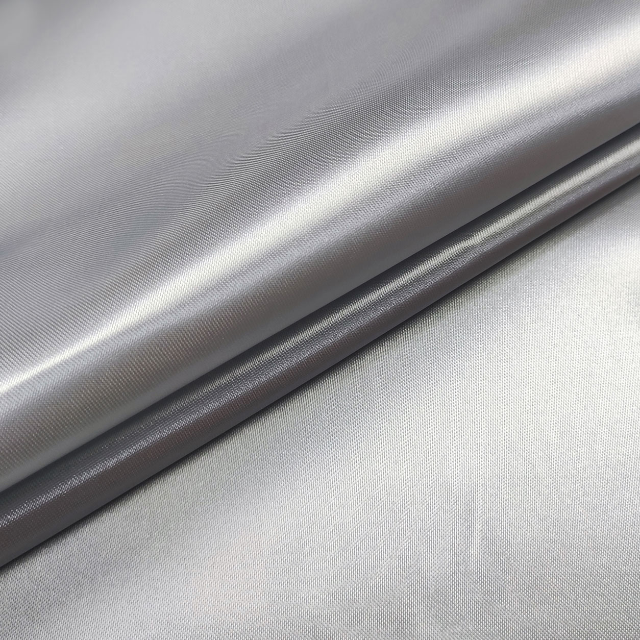 Gris - I555