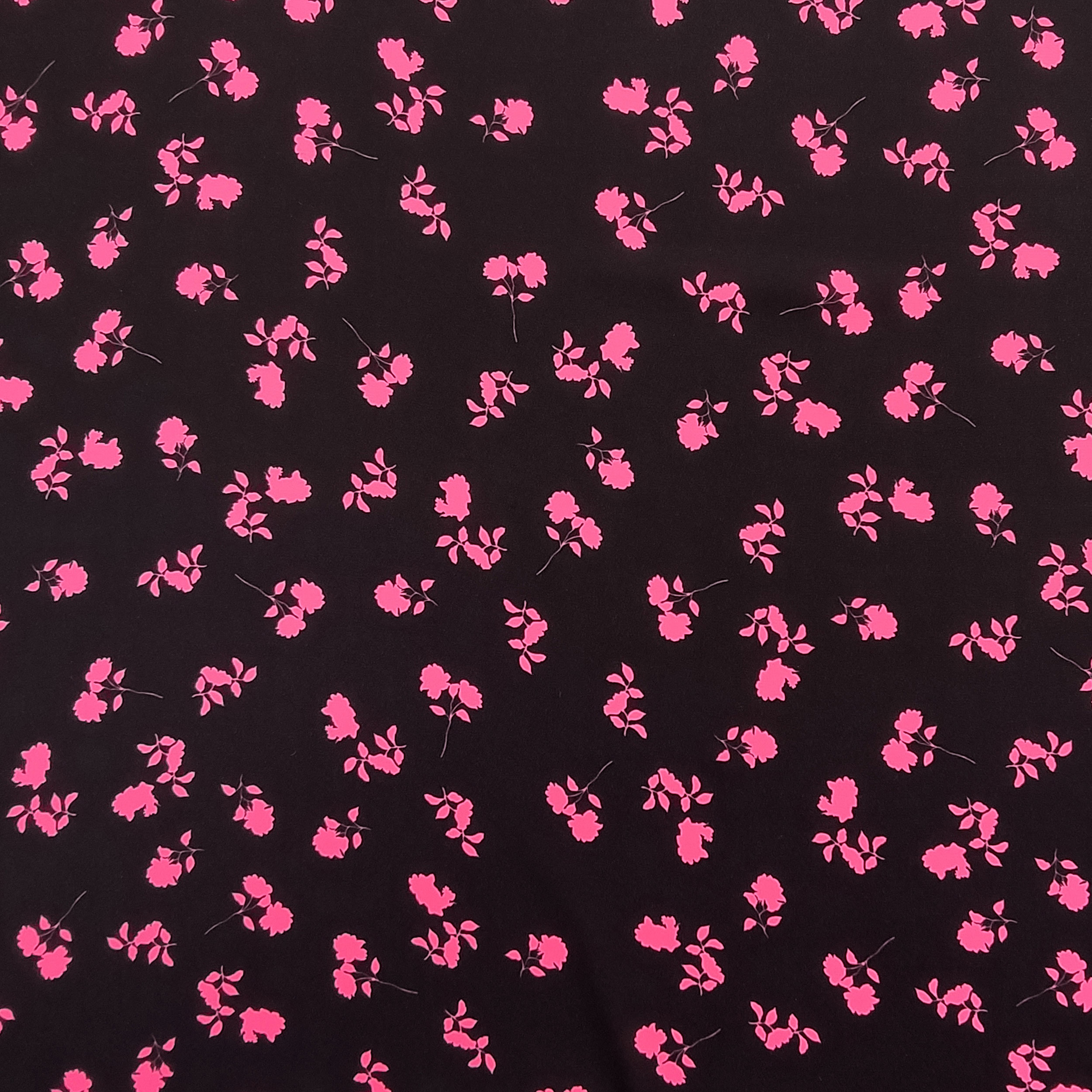 Motif de fleur de fuxia framboise fond noir