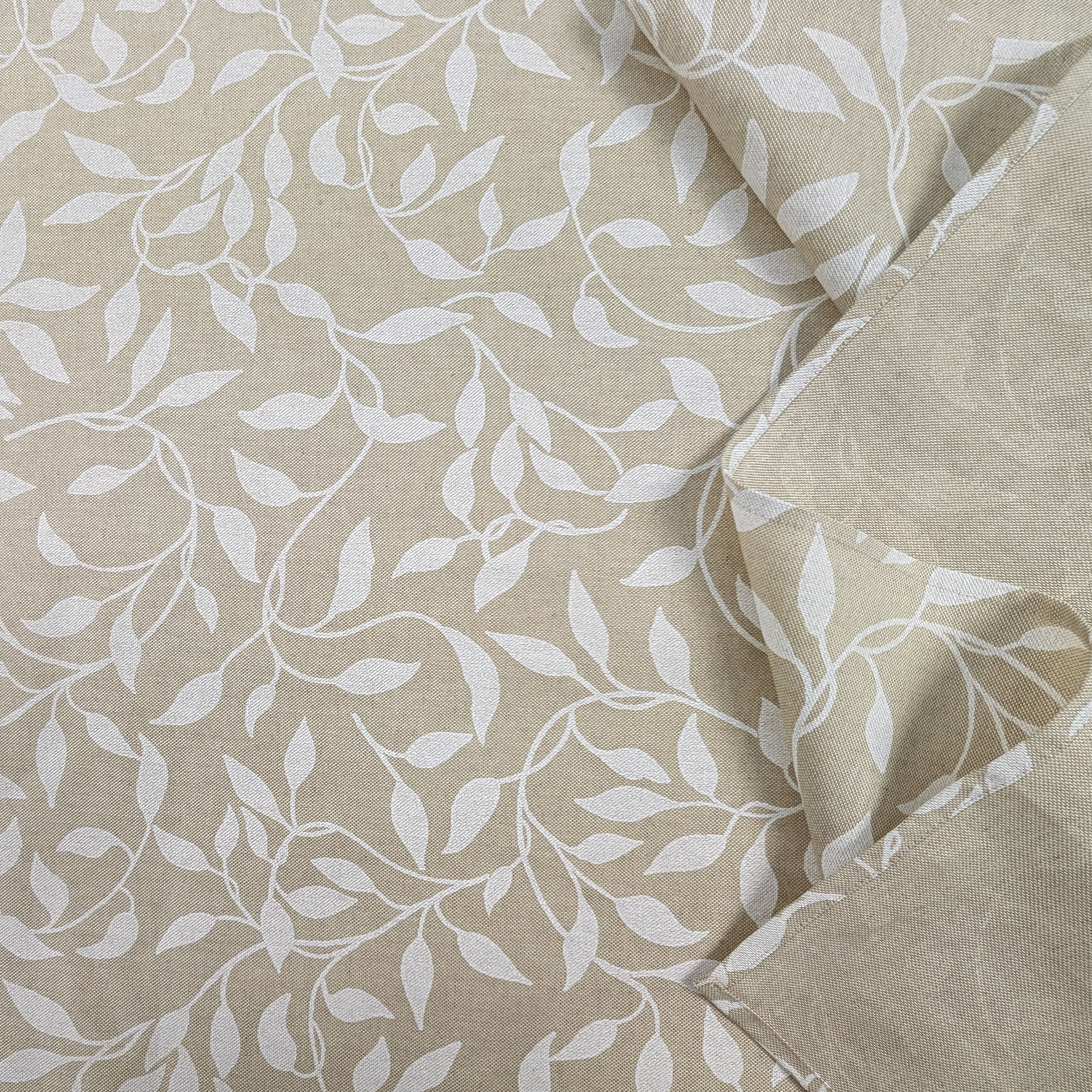 Packaged Tablecloth Foliage White Image